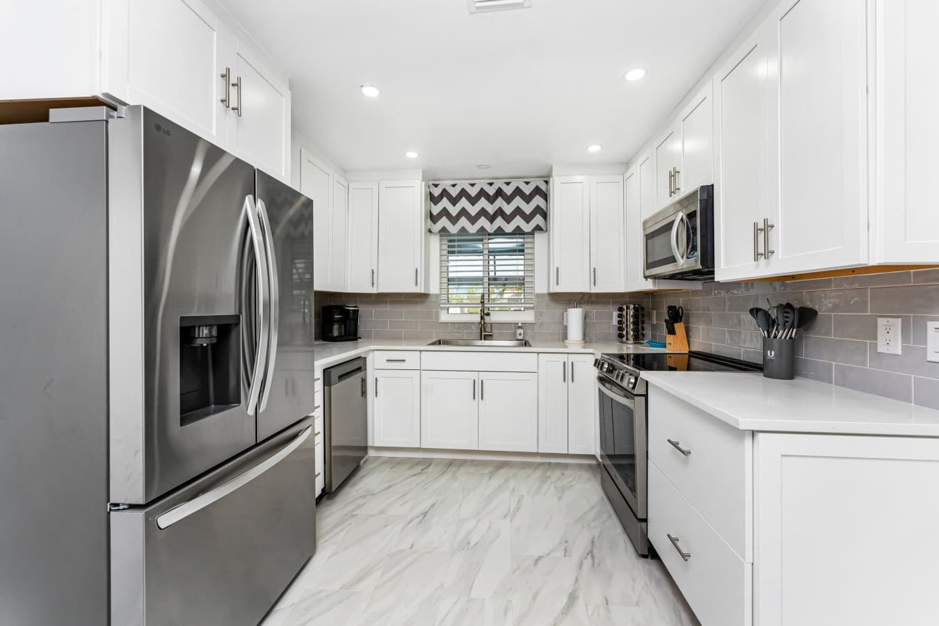 20 440 Capri Isles Ct-10.jpg