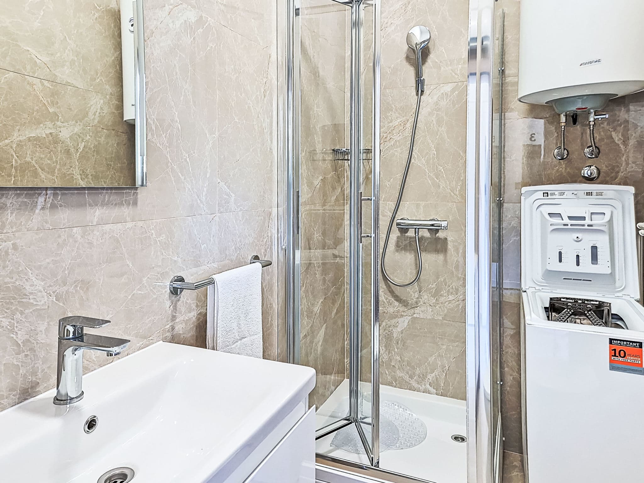 Bathroom / Wellness