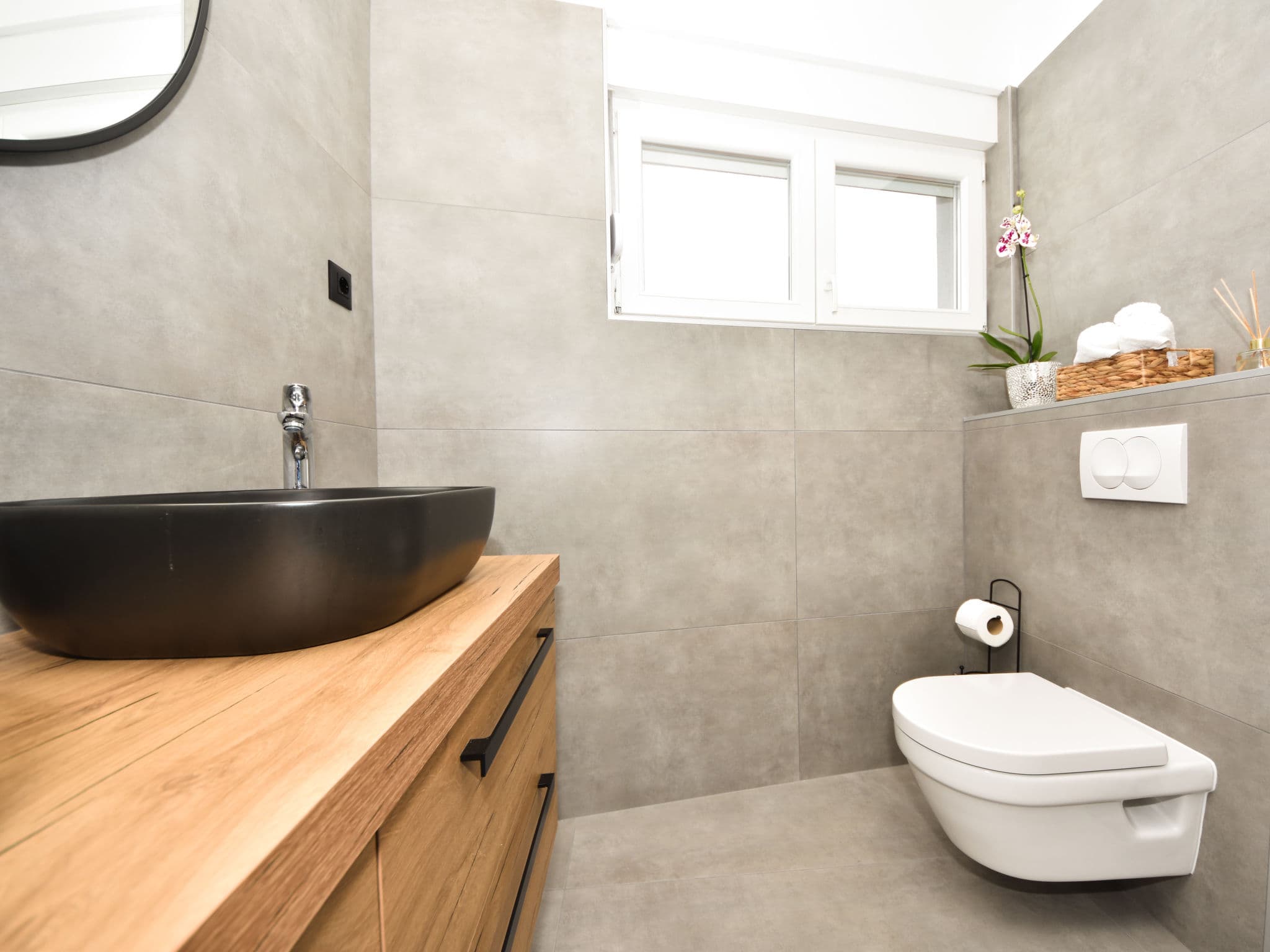 Bathroom / Wellness