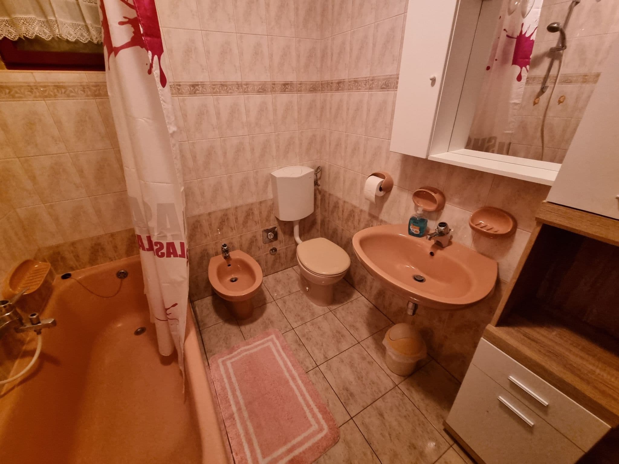 Gallery Image 15