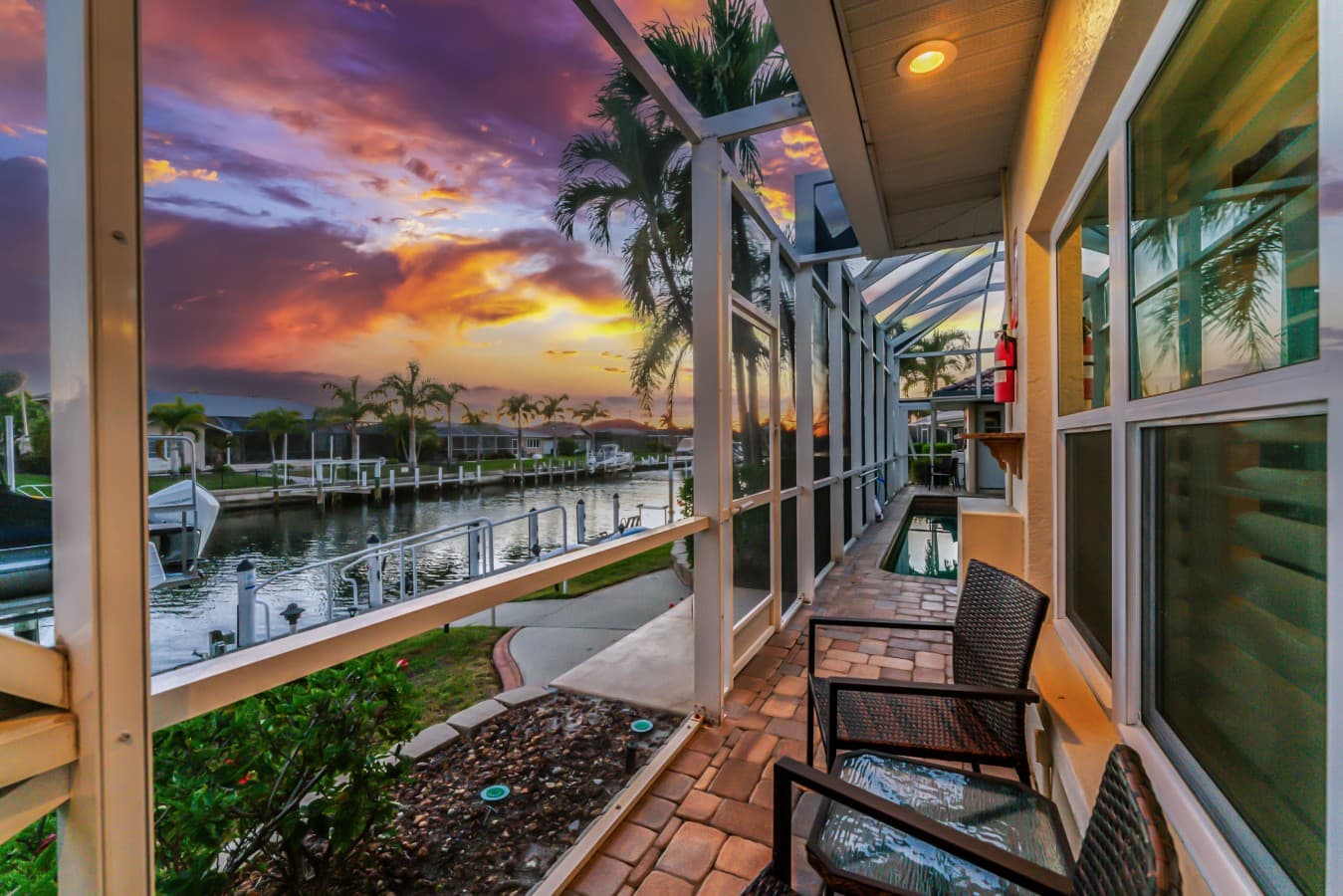 03 843 Bimini Lane Twilight-12.jpg