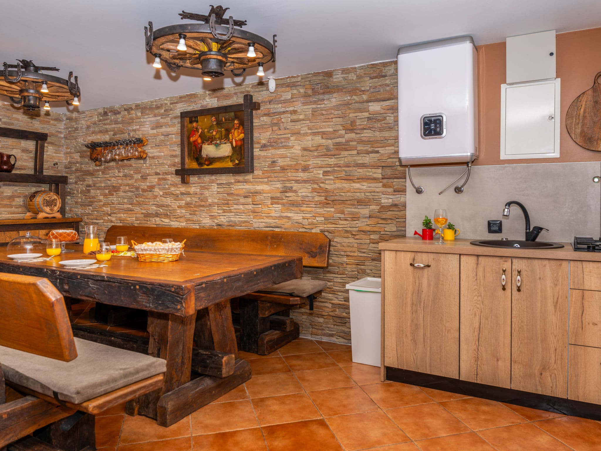Kitchen / Dining Room