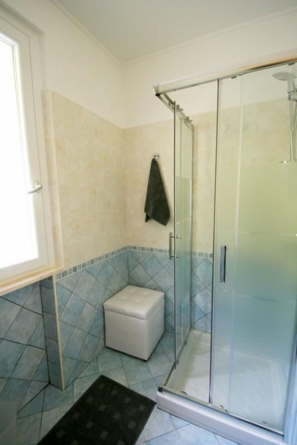 Gallery Image 19