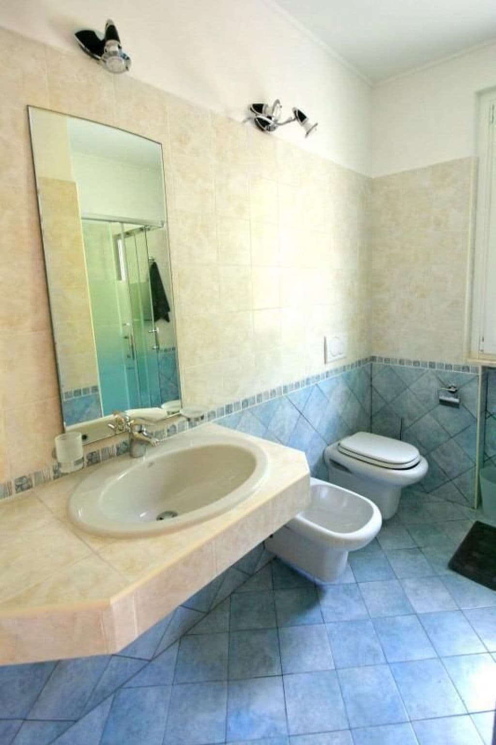 Gallery Image 20