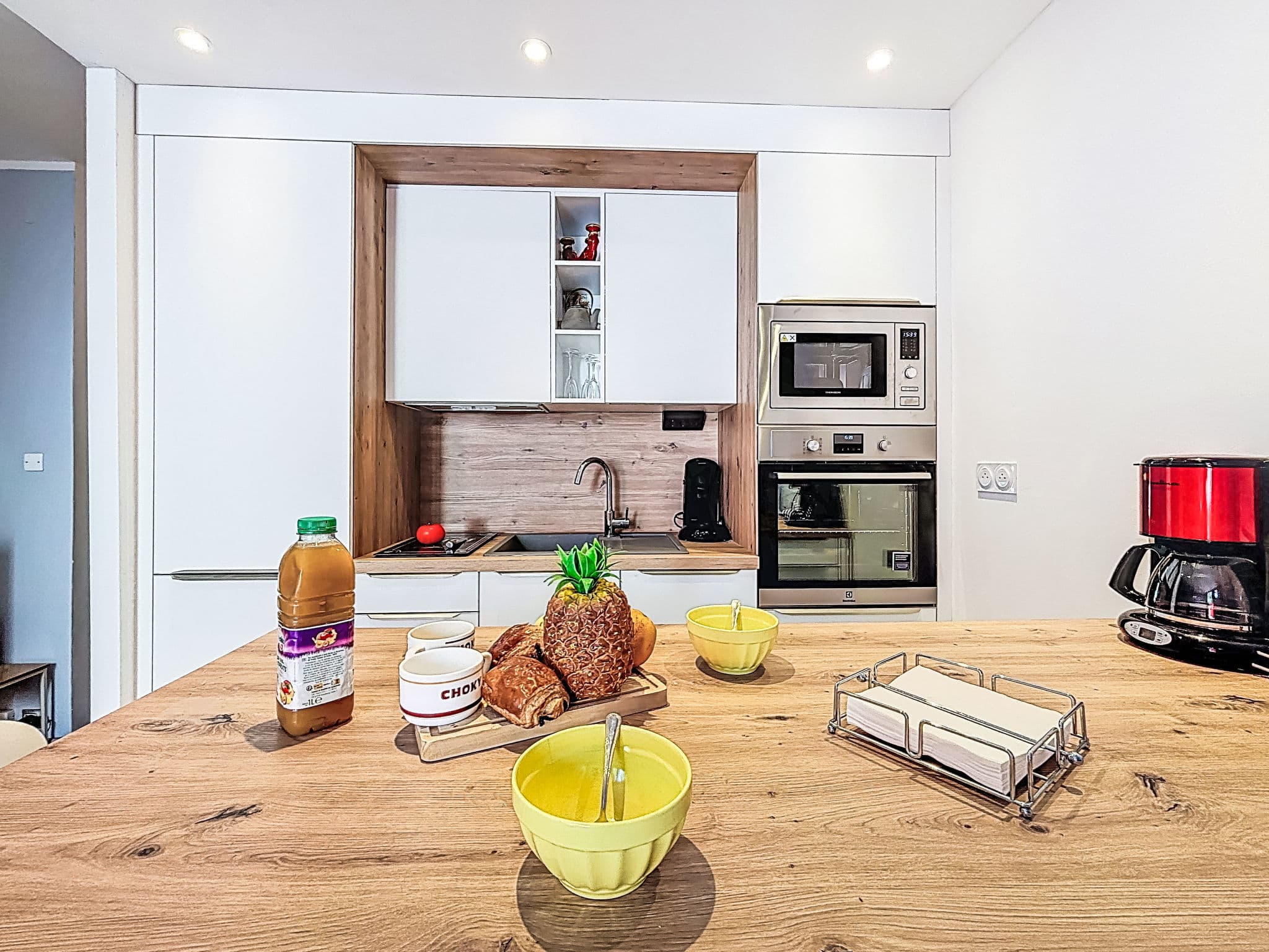Kitchen / Dining Room