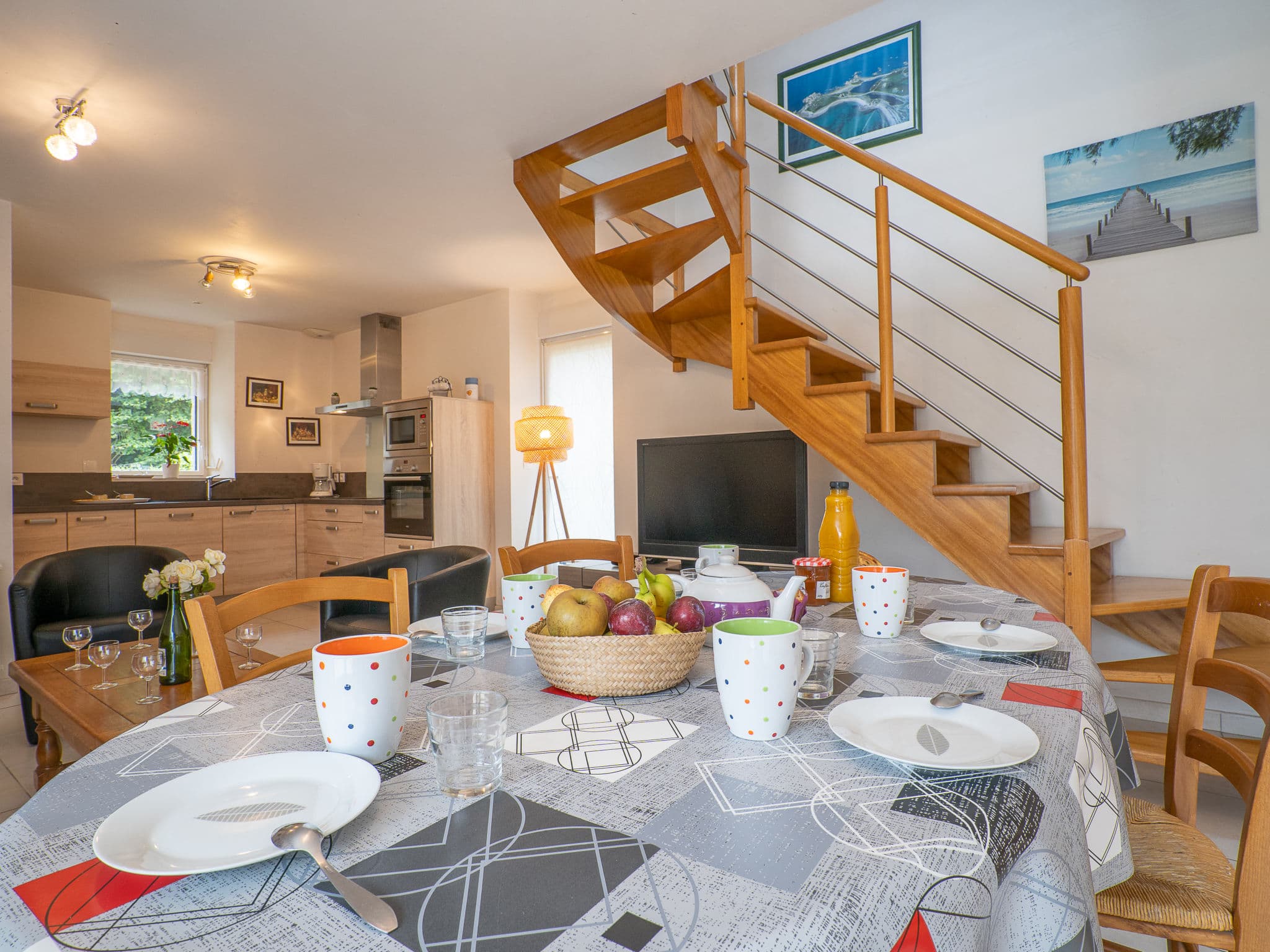 Kitchen / Dining Room
