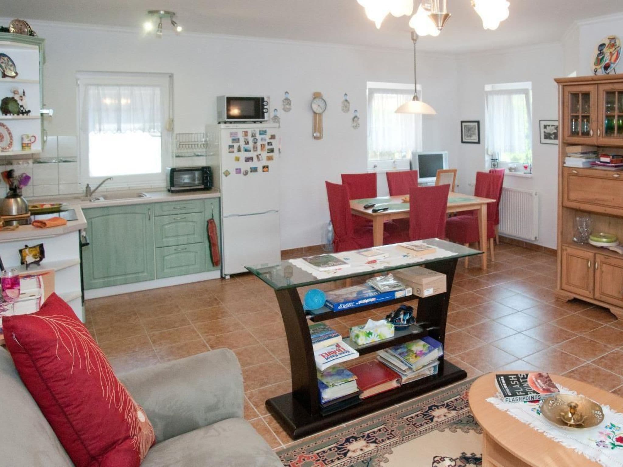 Kitchen / Dining Room