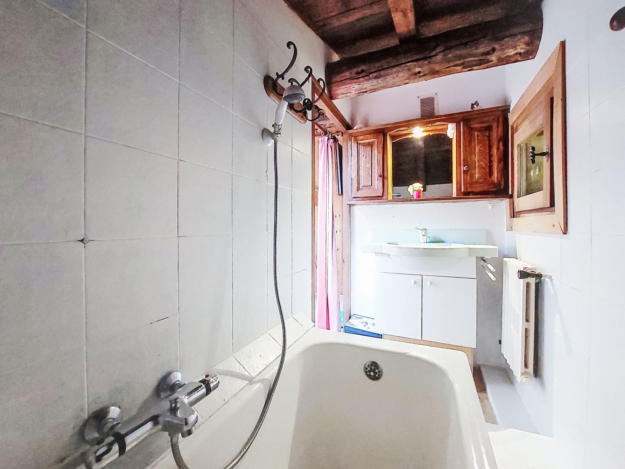 Bathroom / Wellness