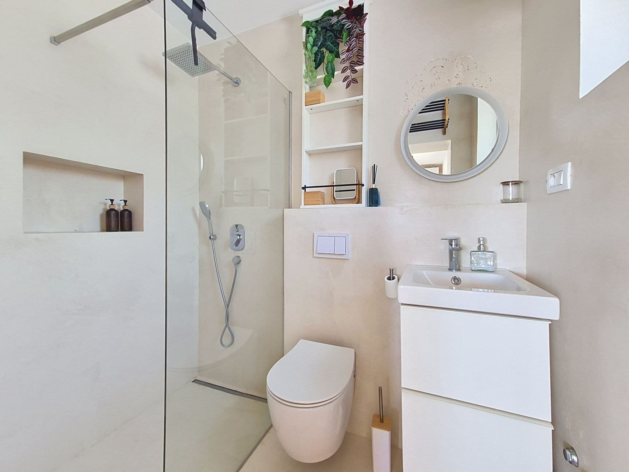 Bathroom / Wellness