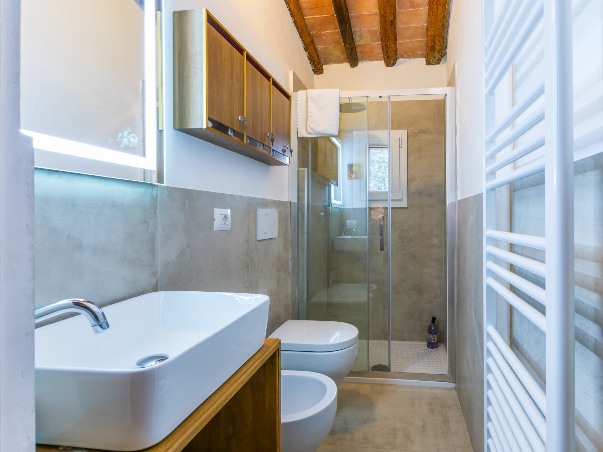 Bathroom / Wellness