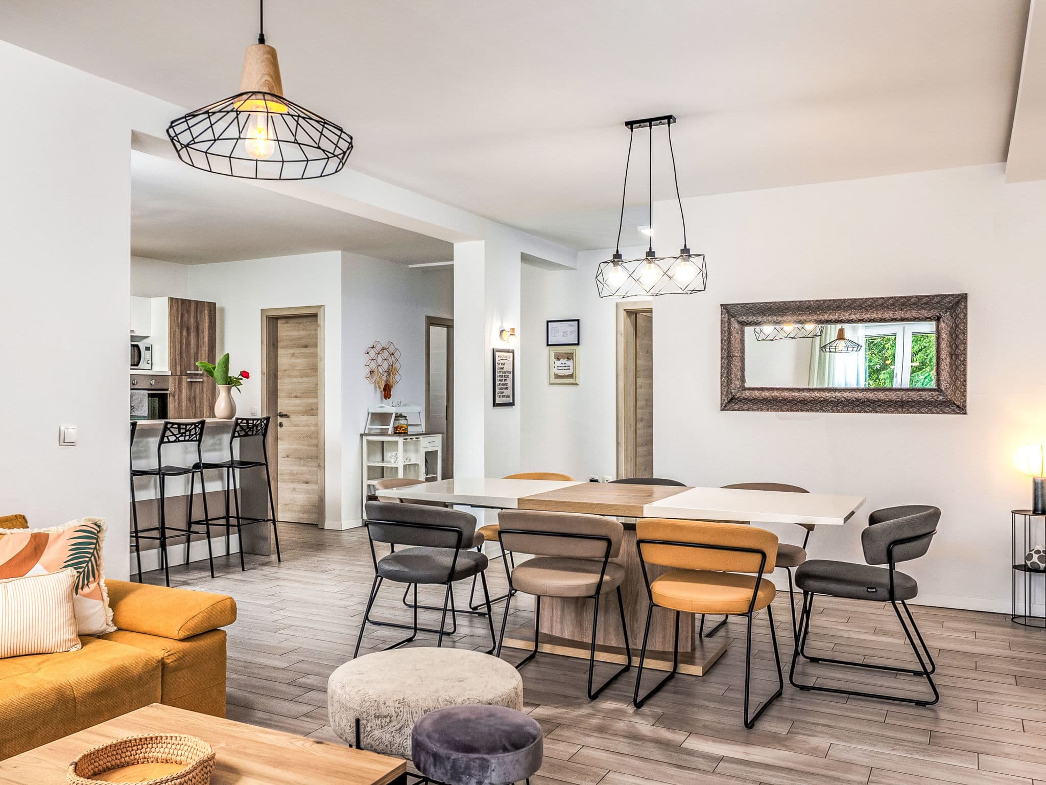 Kitchen / Dining Room