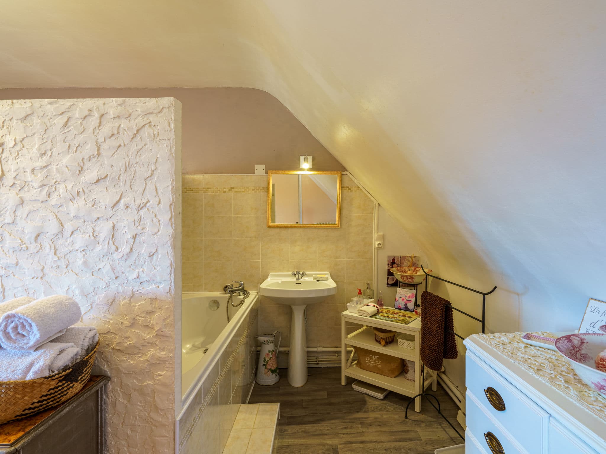 Bathroom / Wellness