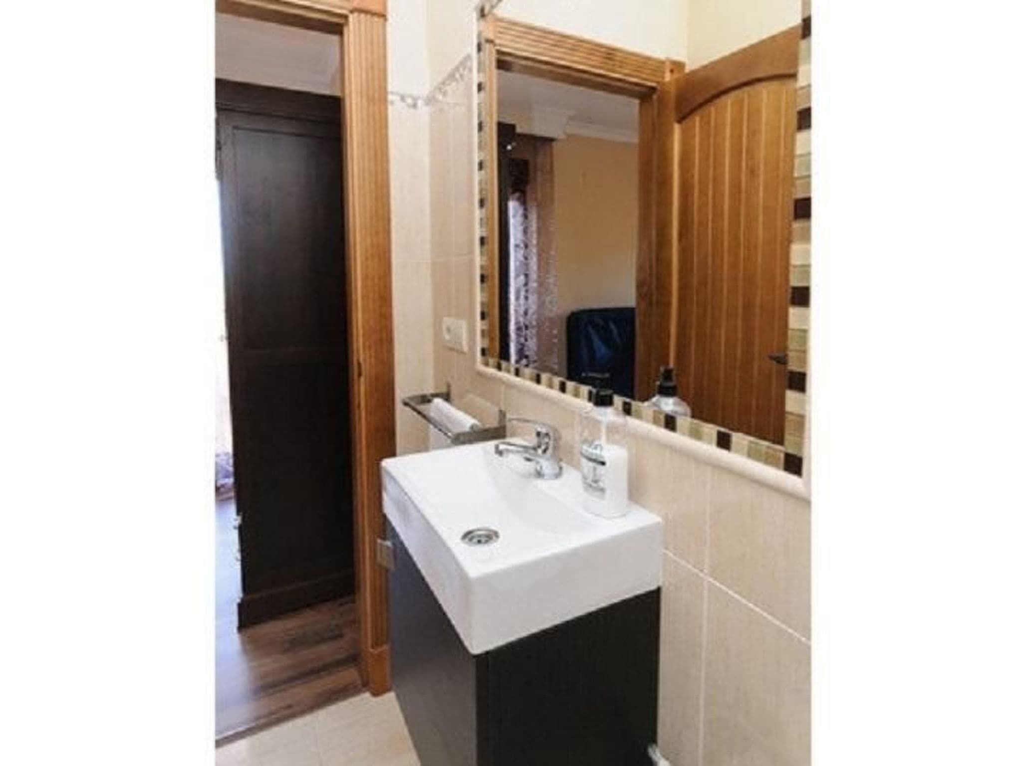 Gallery Image 23