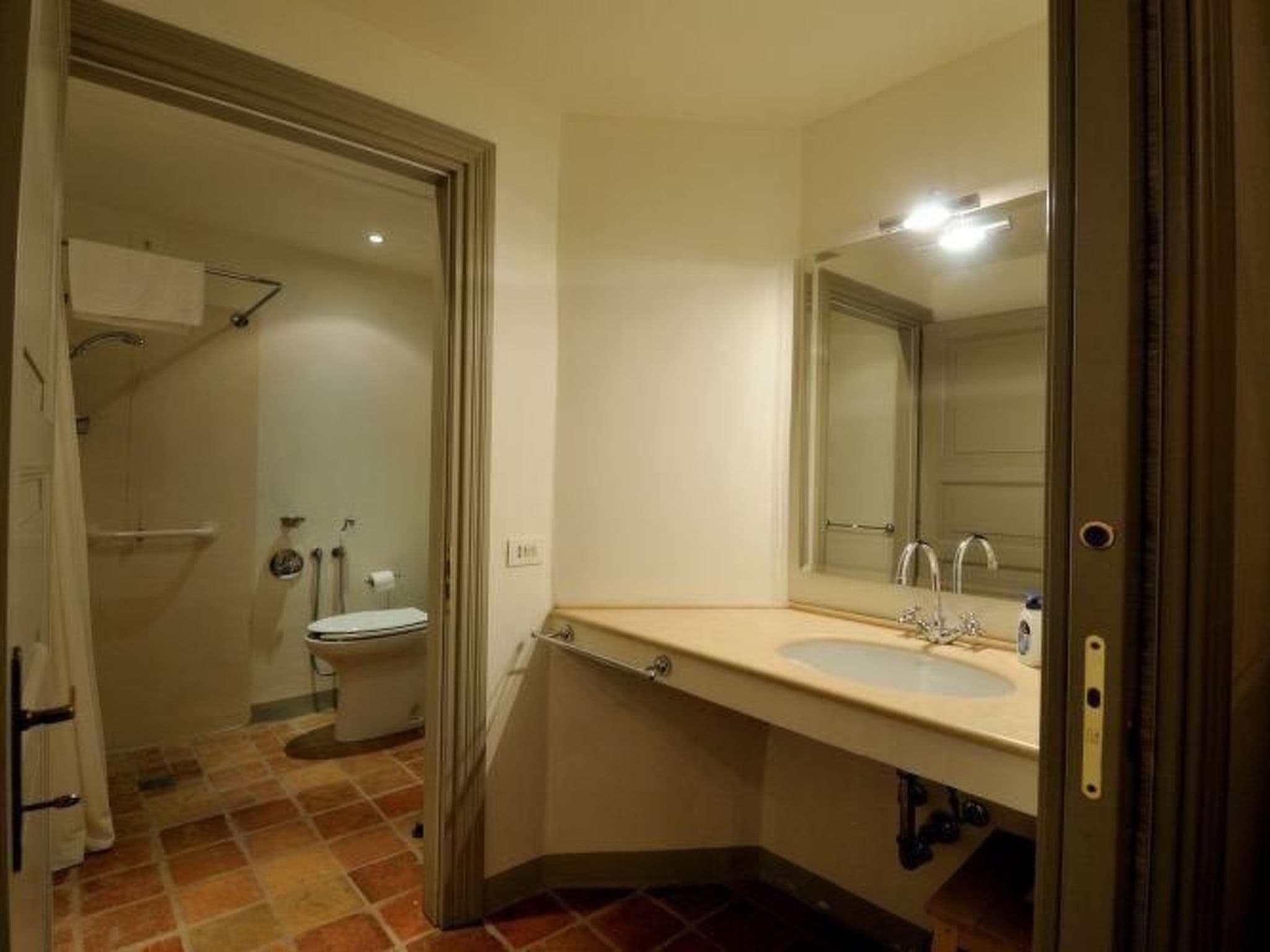 Gallery Image 9