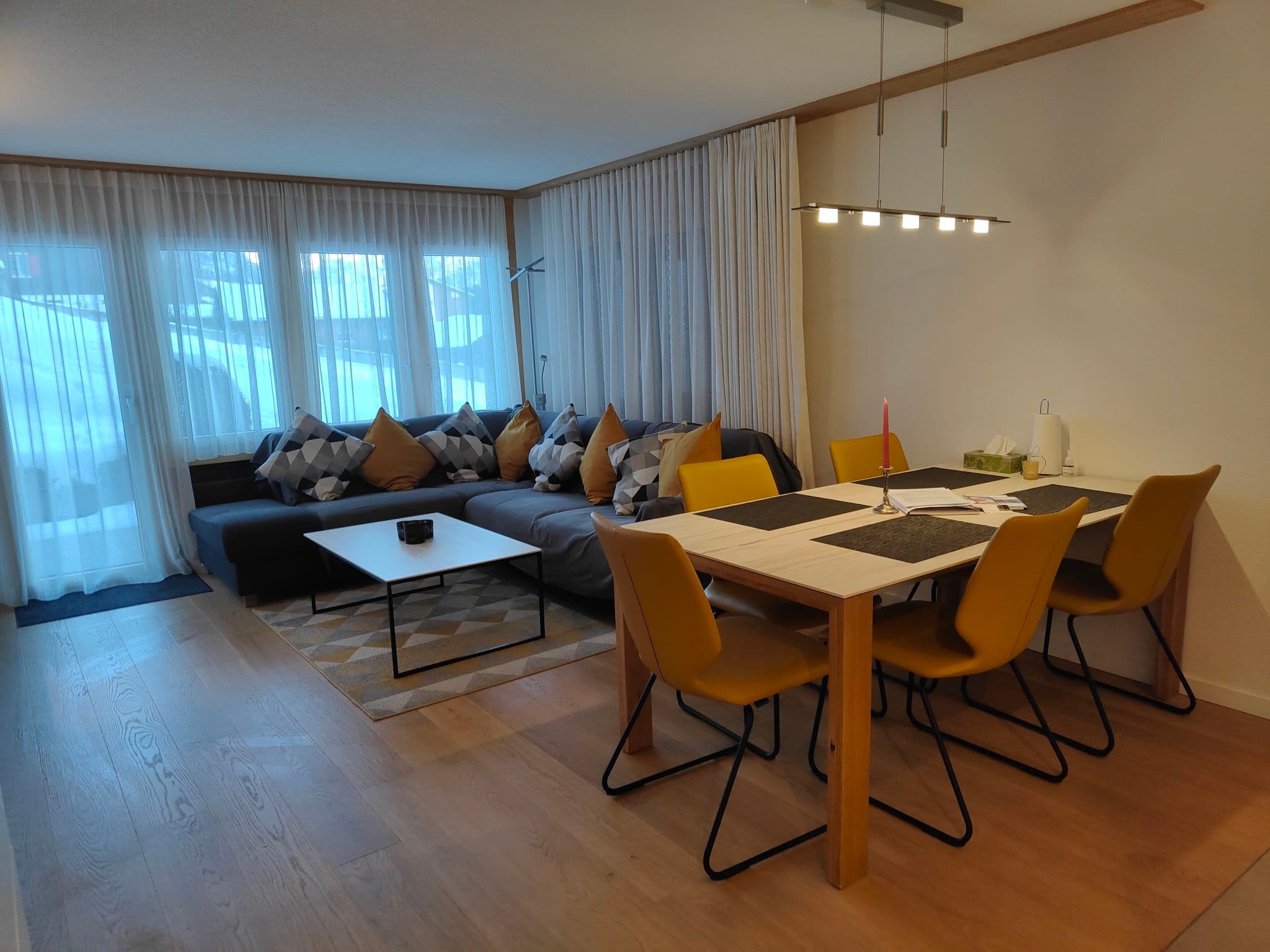Kitchen / Dining Room