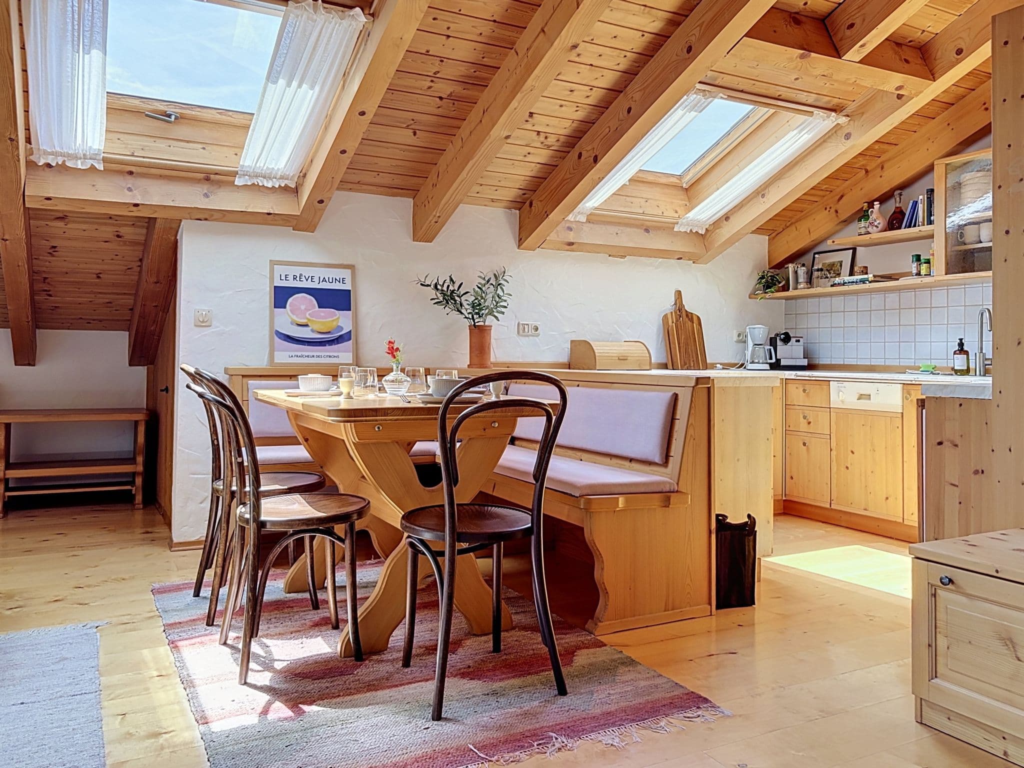Kitchen / Dining Room