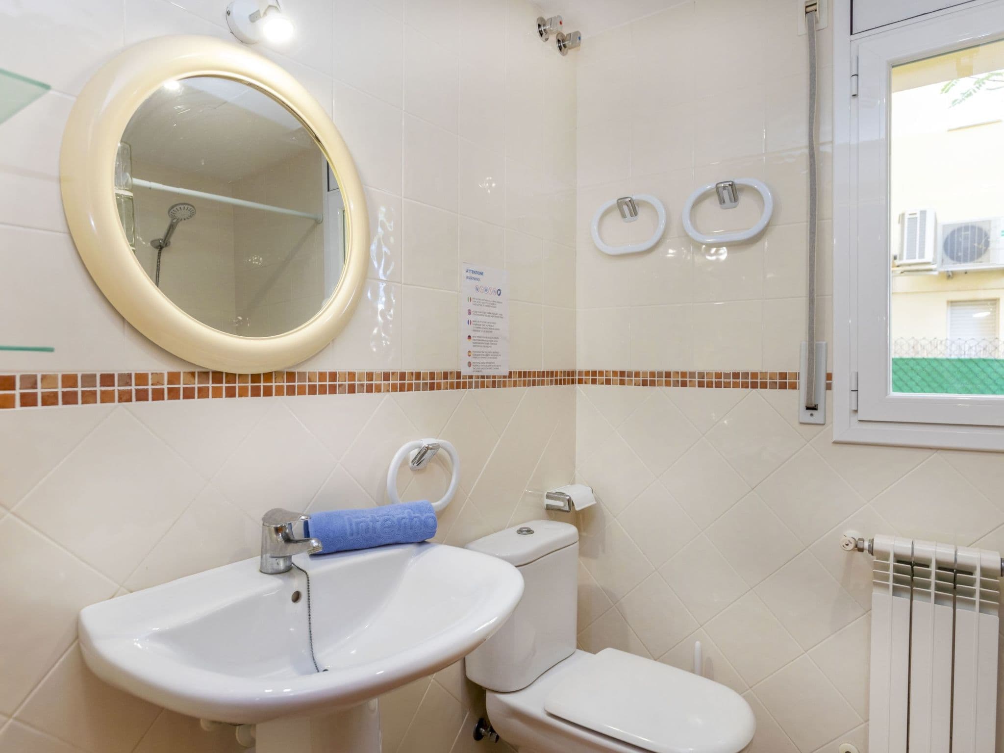 Bathroom / Wellness