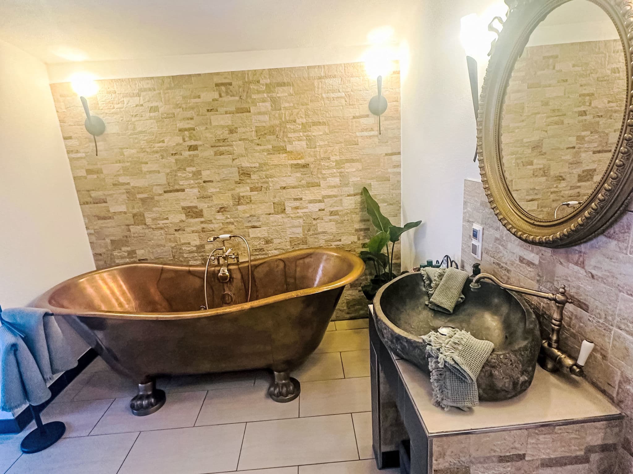 Bathroom / Wellness