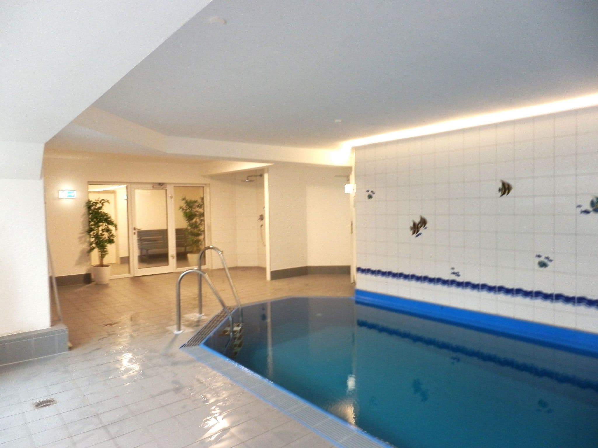 Pool Indoor