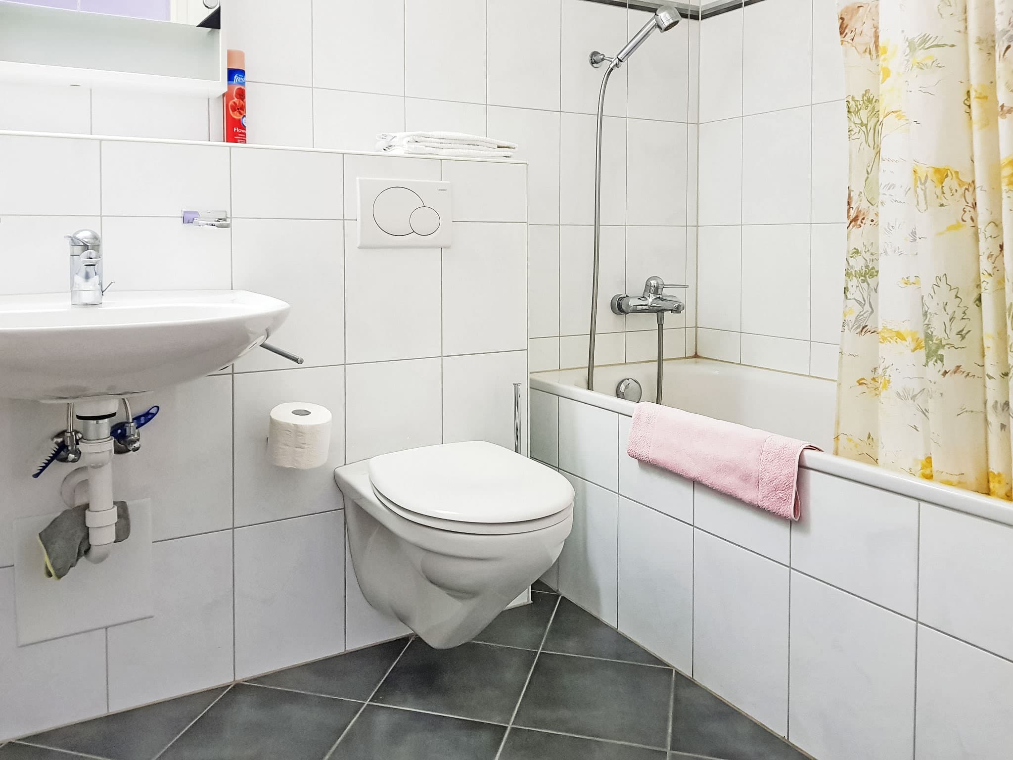 Bathroom / Wellness