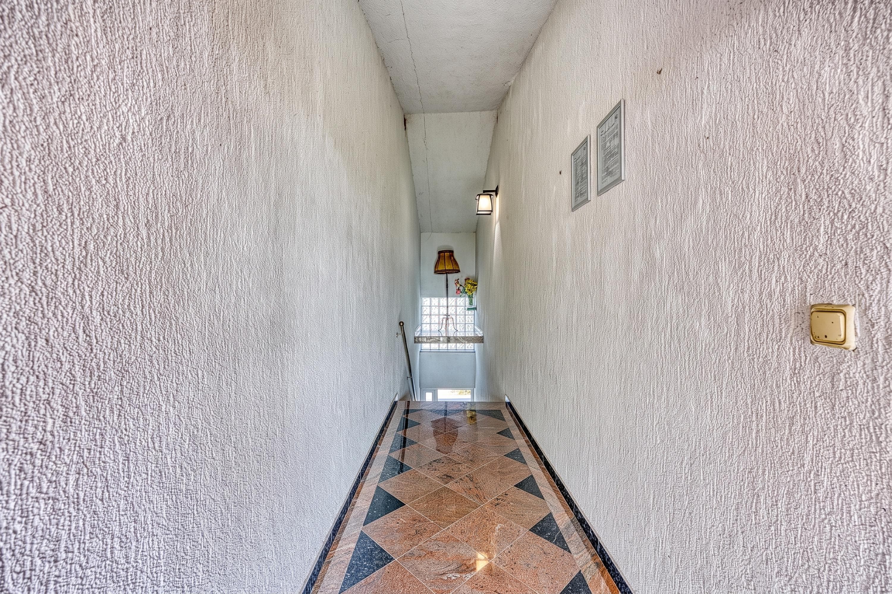 Gallery Image 18