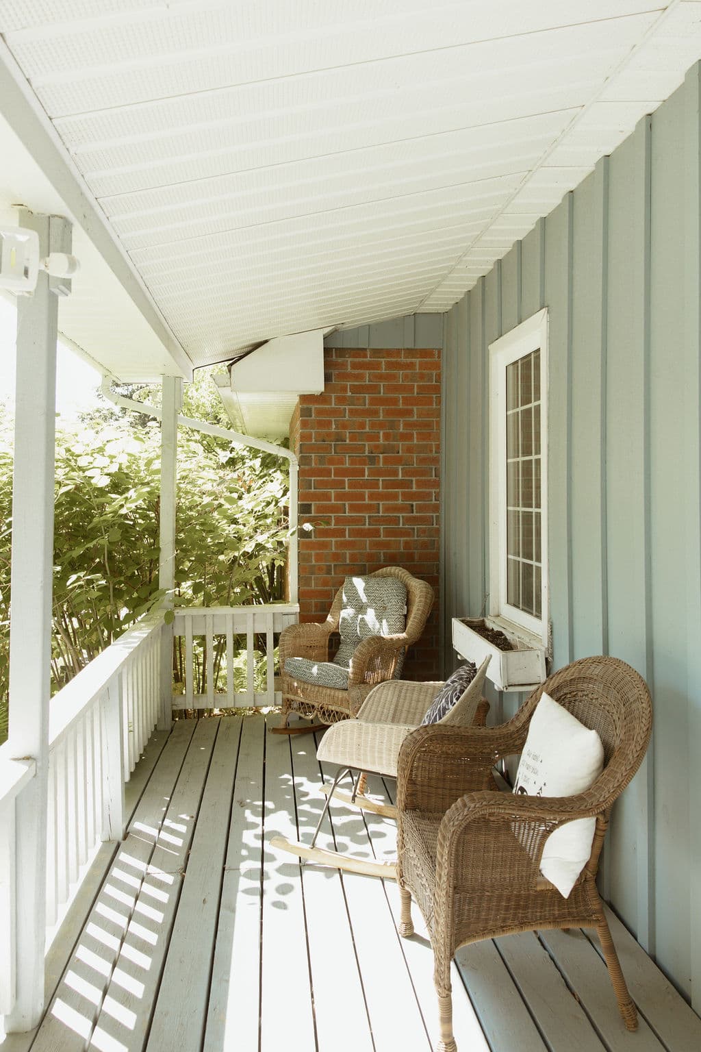 Who doesn't love a good, covered porch?