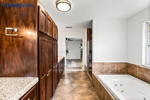 Gallery Image 38