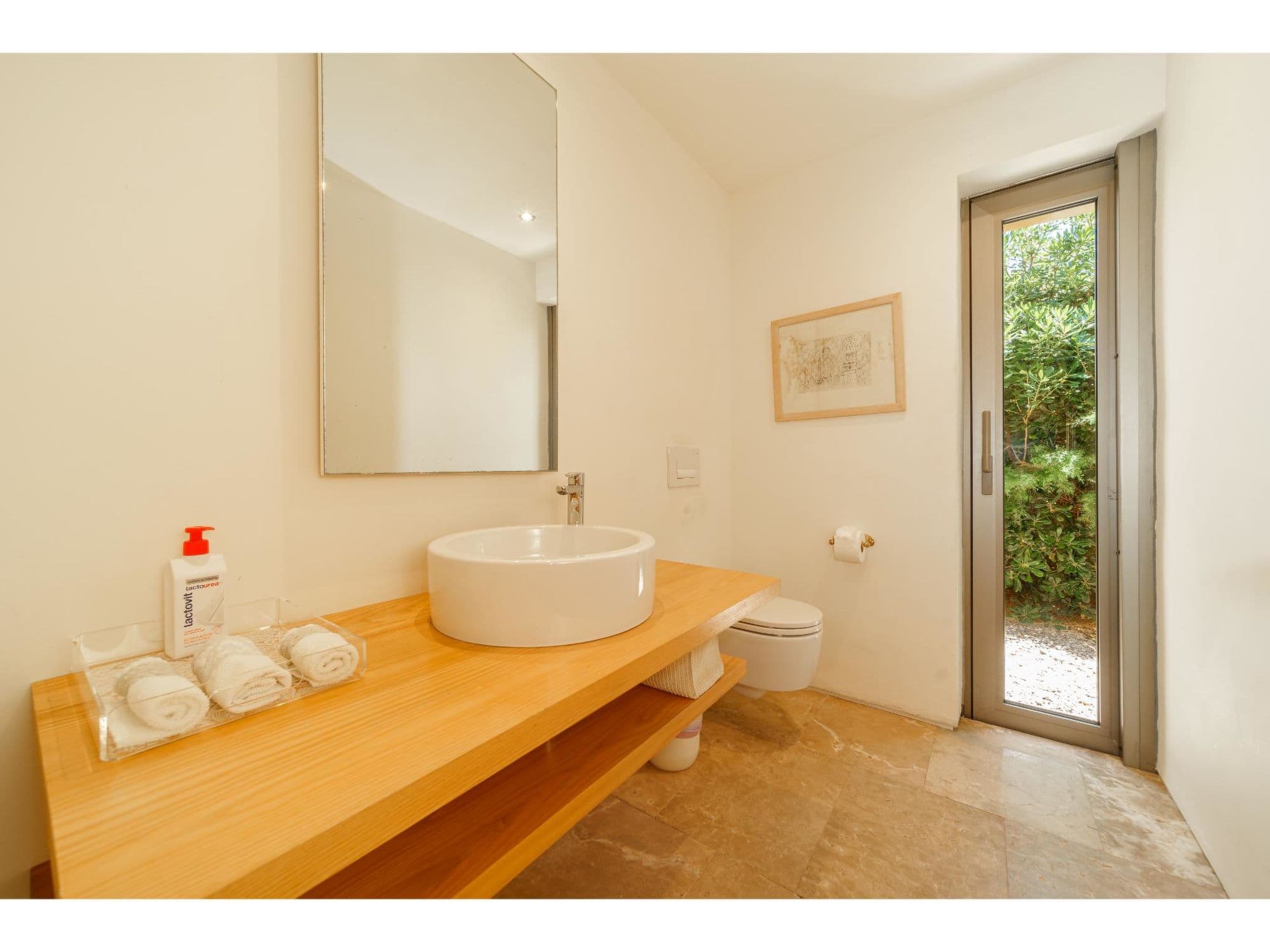 Bathroom / Wellness