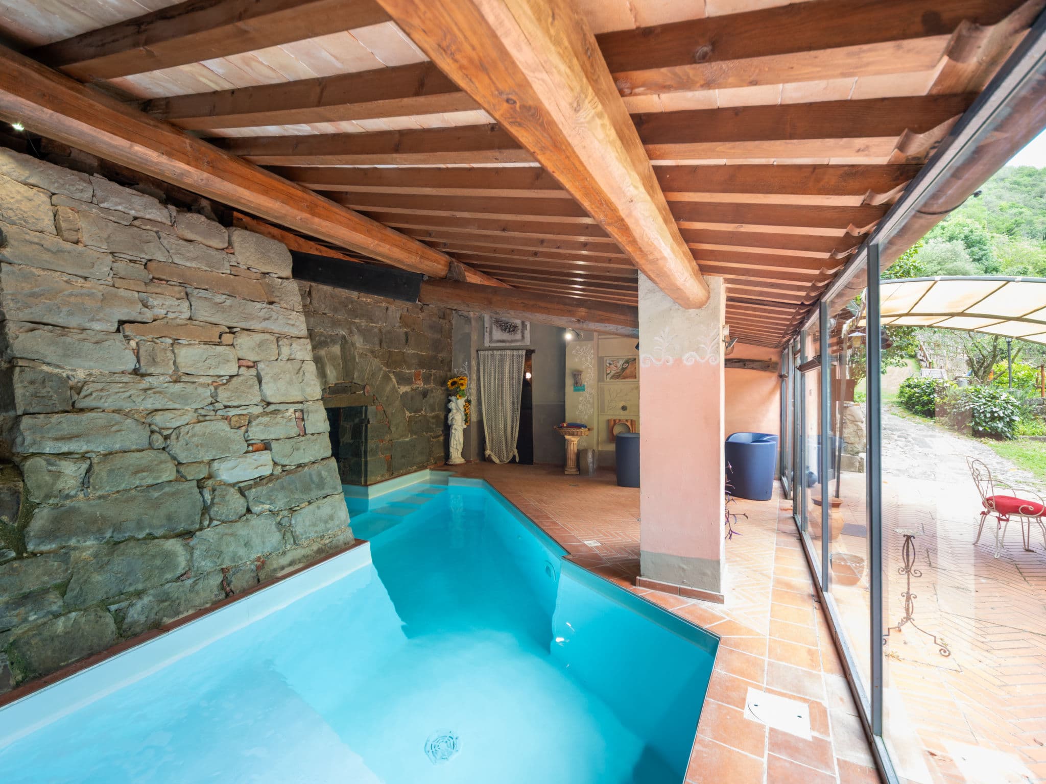 Pool Indoor
