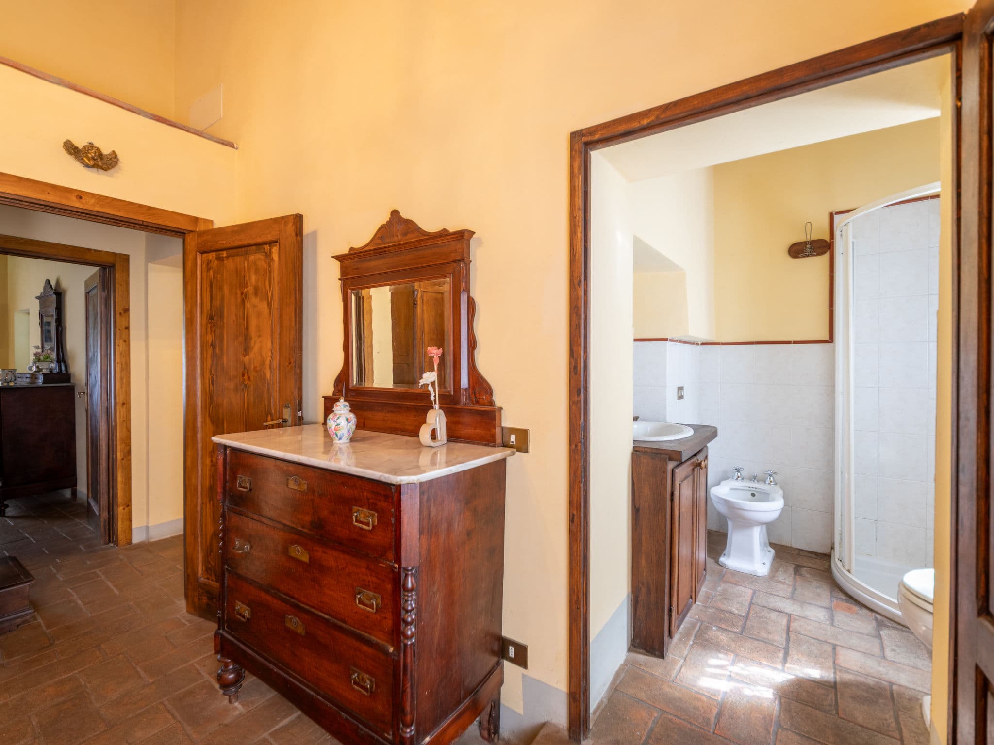 Bathroom / Wellness