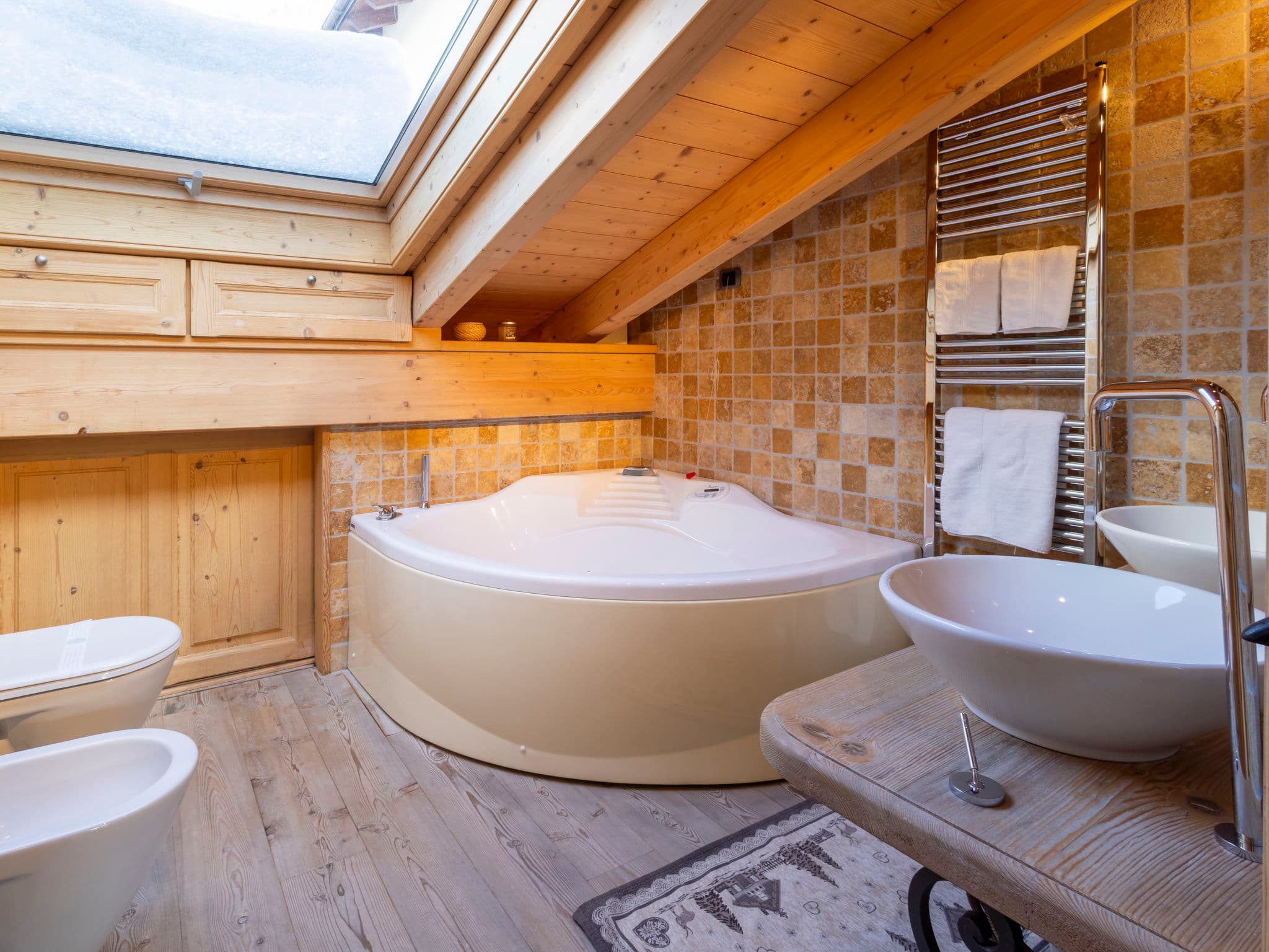 Bathroom / Wellness