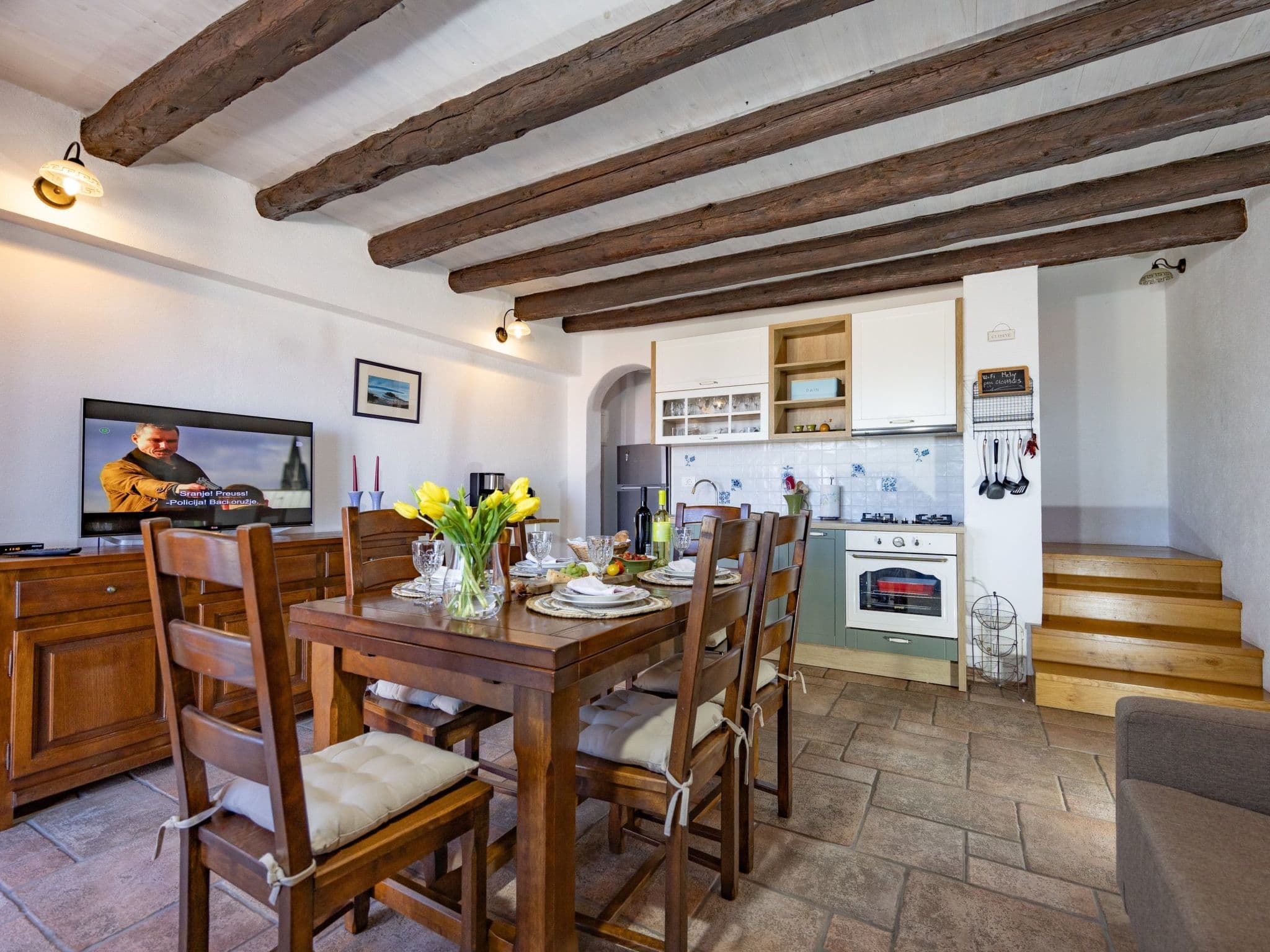 Kitchen / Dining Room