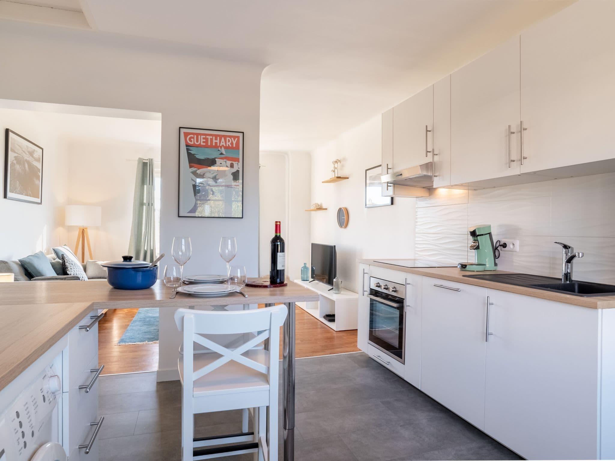 Kitchen / Dining Room