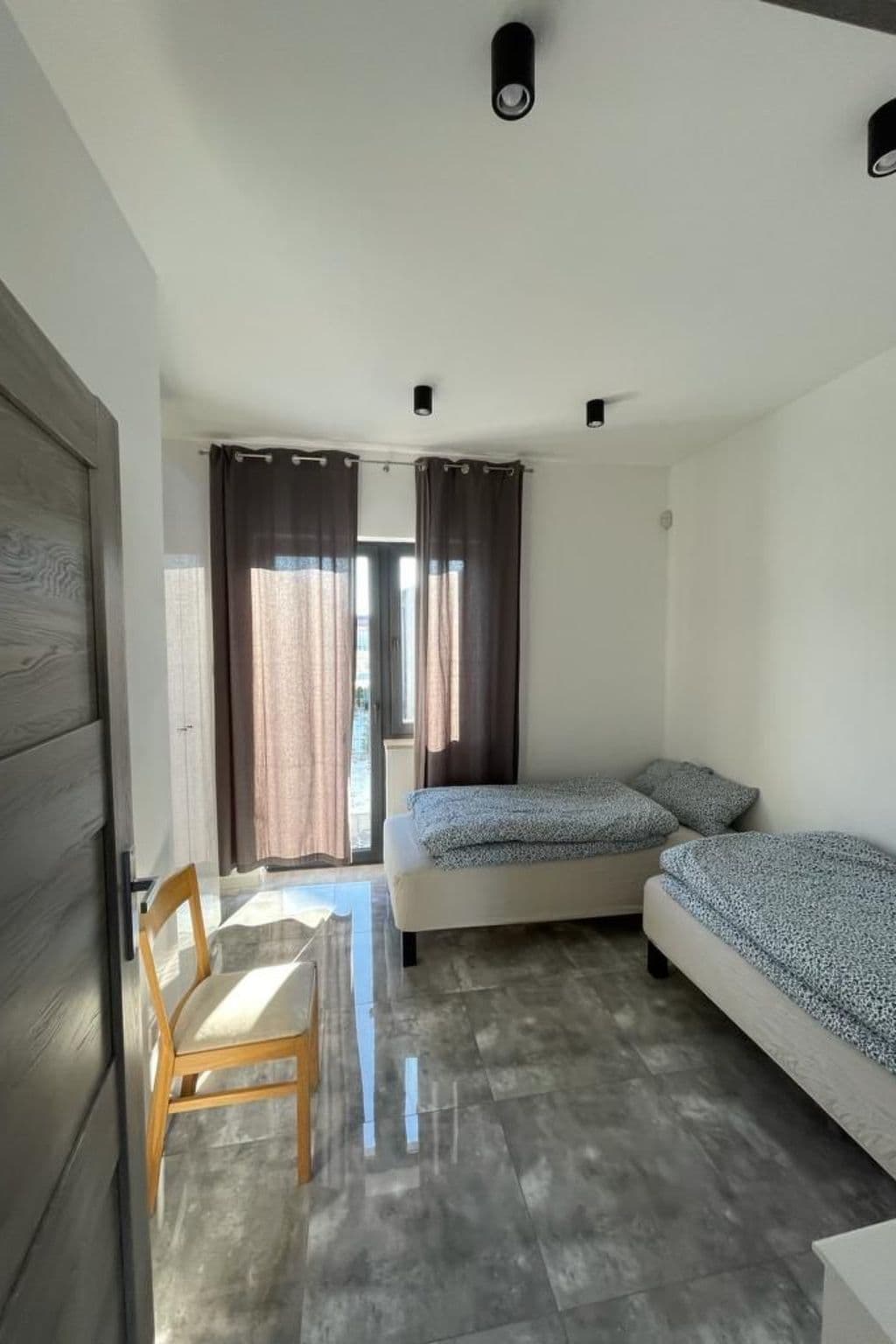 Gallery Image 51
