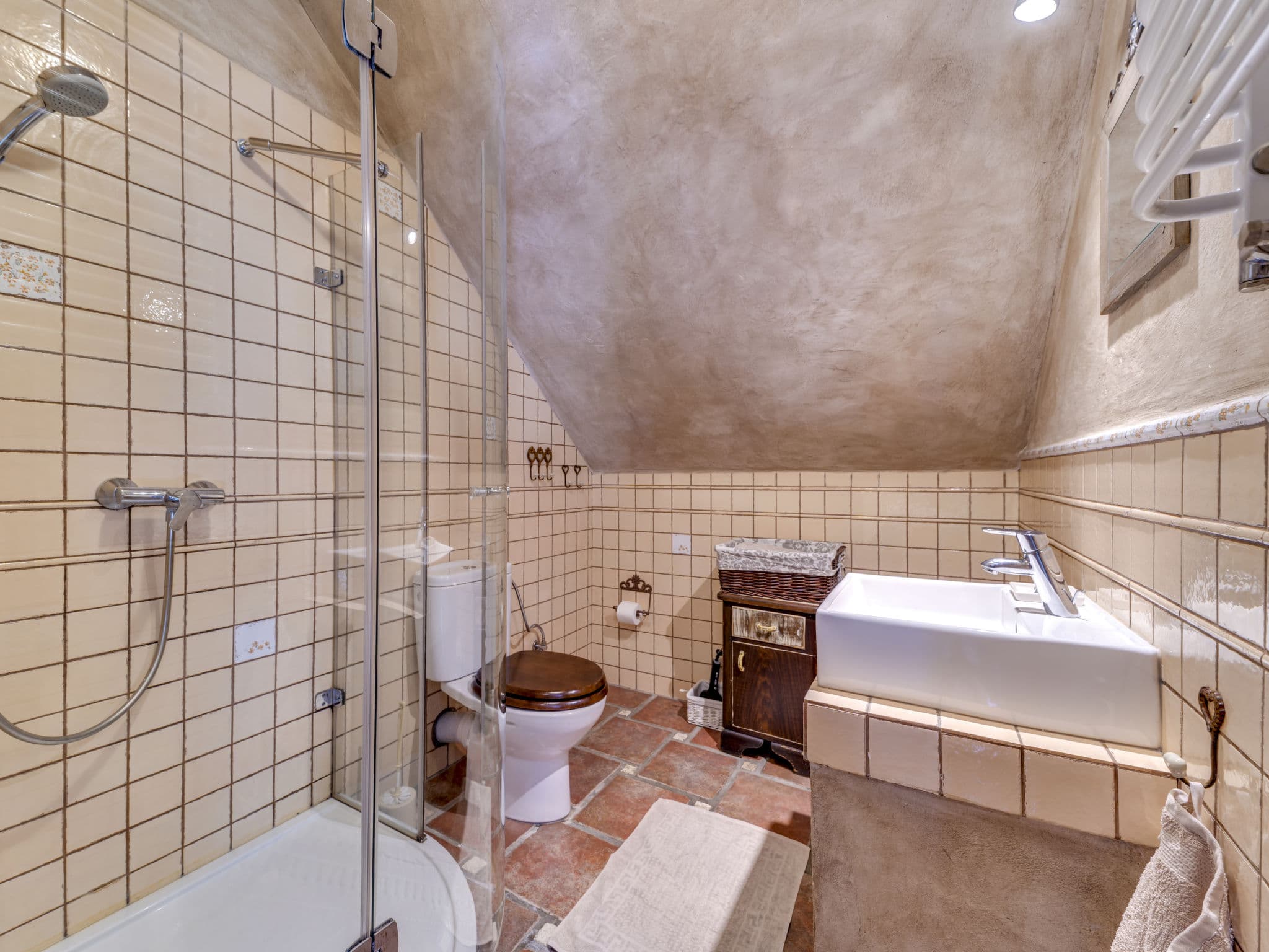 Bathroom / Wellness