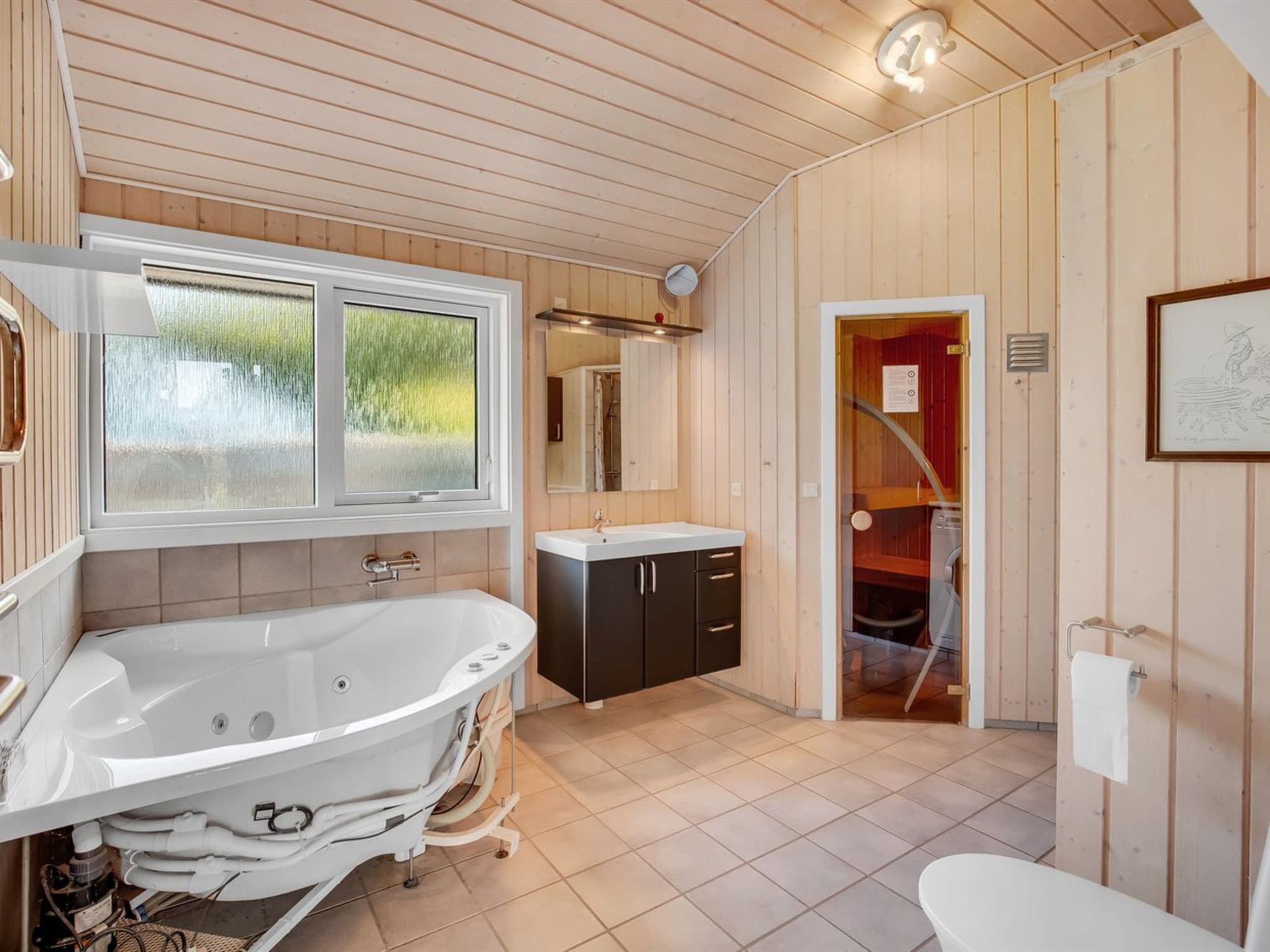 Bathroom / Wellness