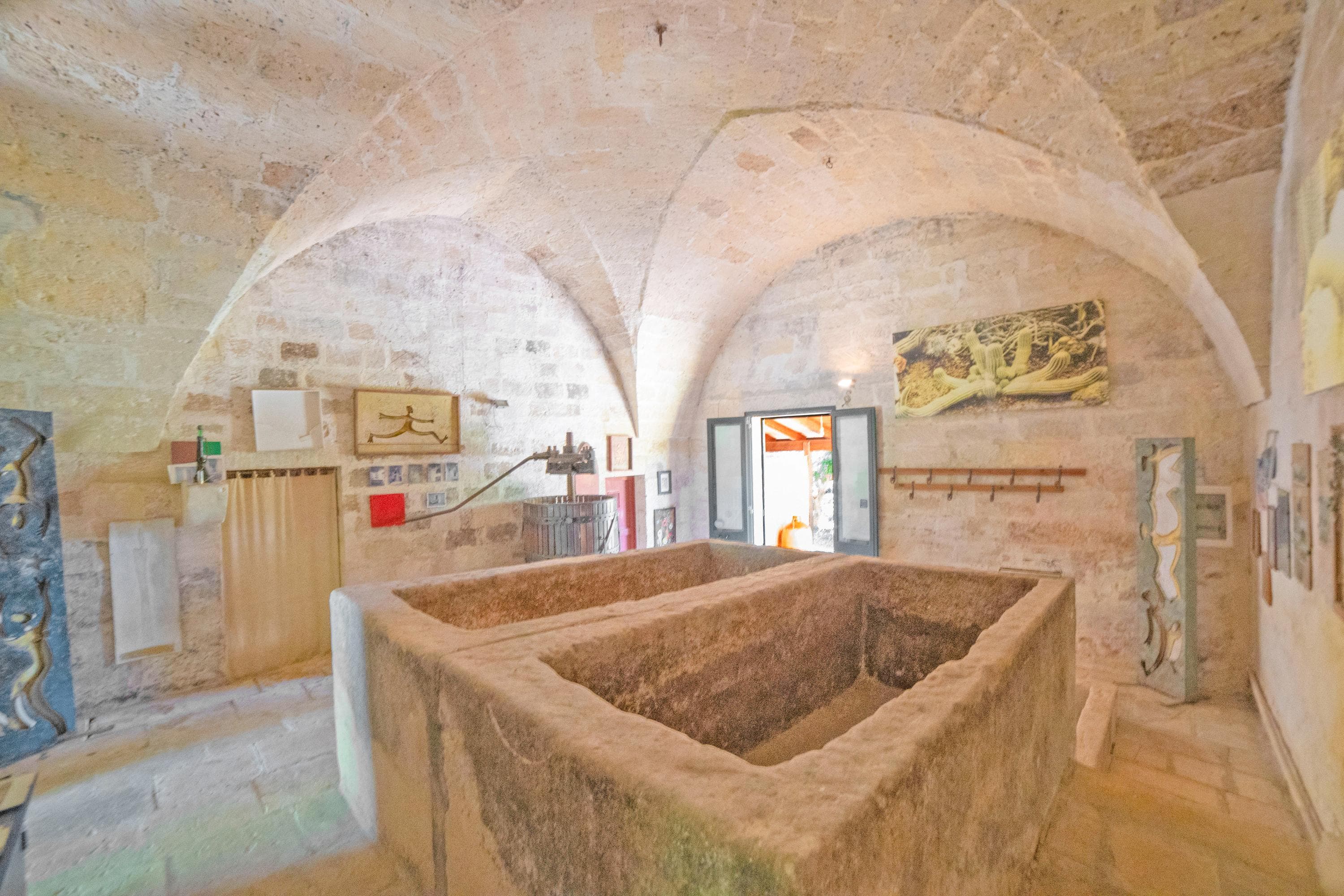 Gallery Image 25