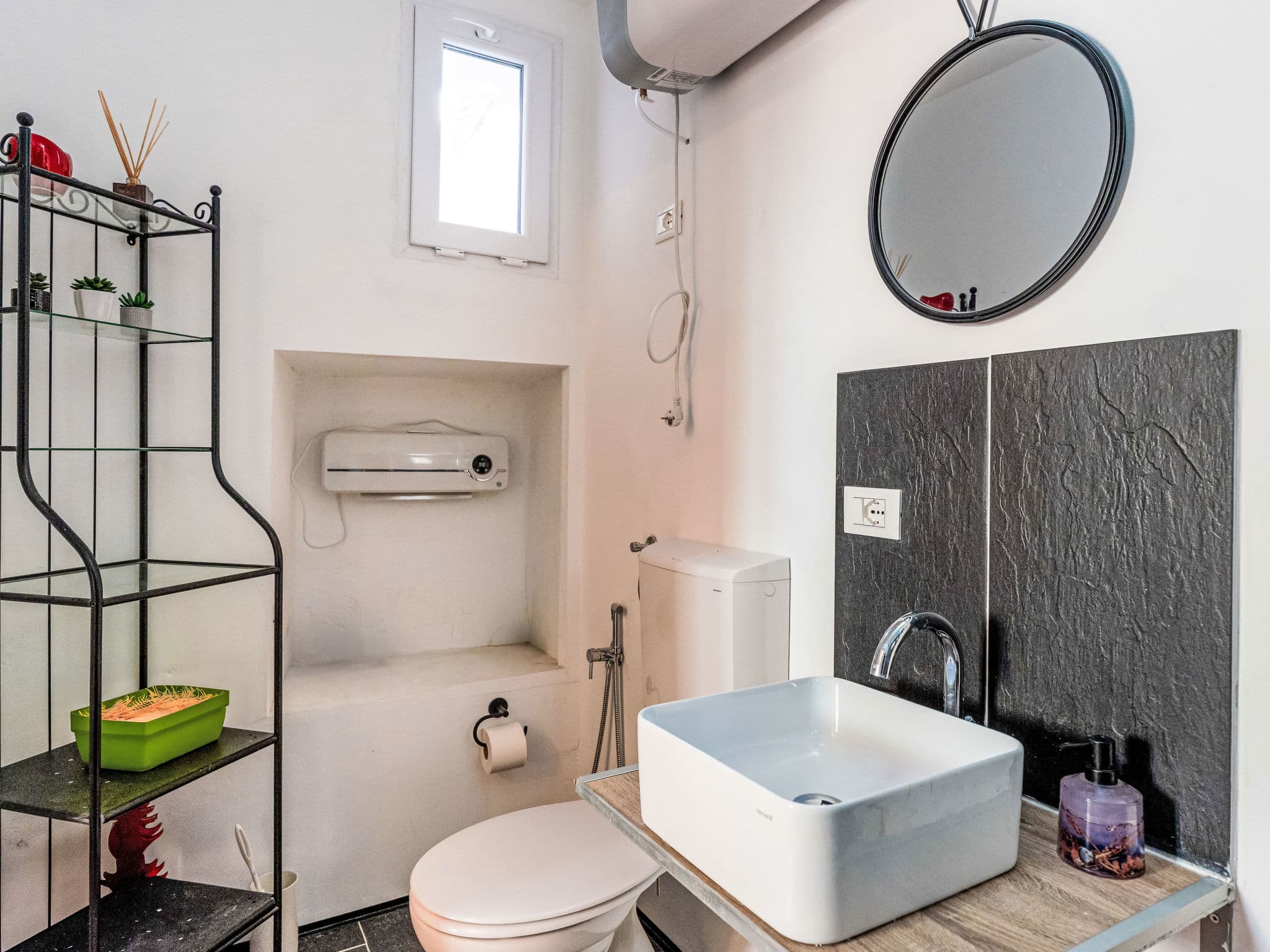 Bathroom / Wellness