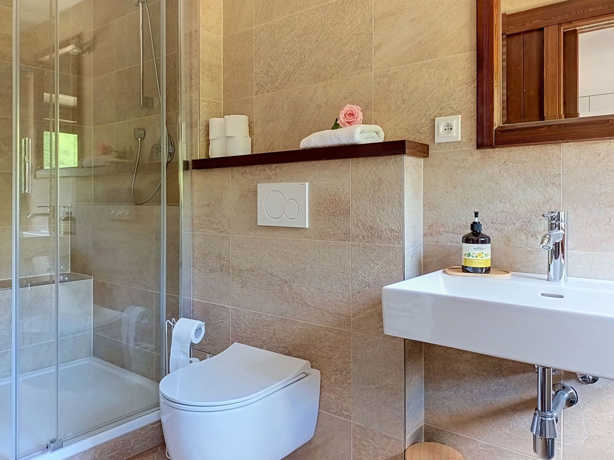 Bathroom / Wellness