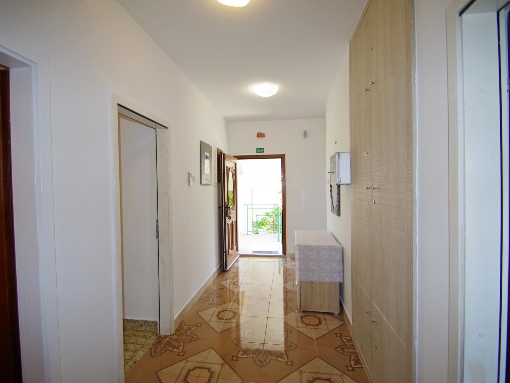 Gallery Image 41