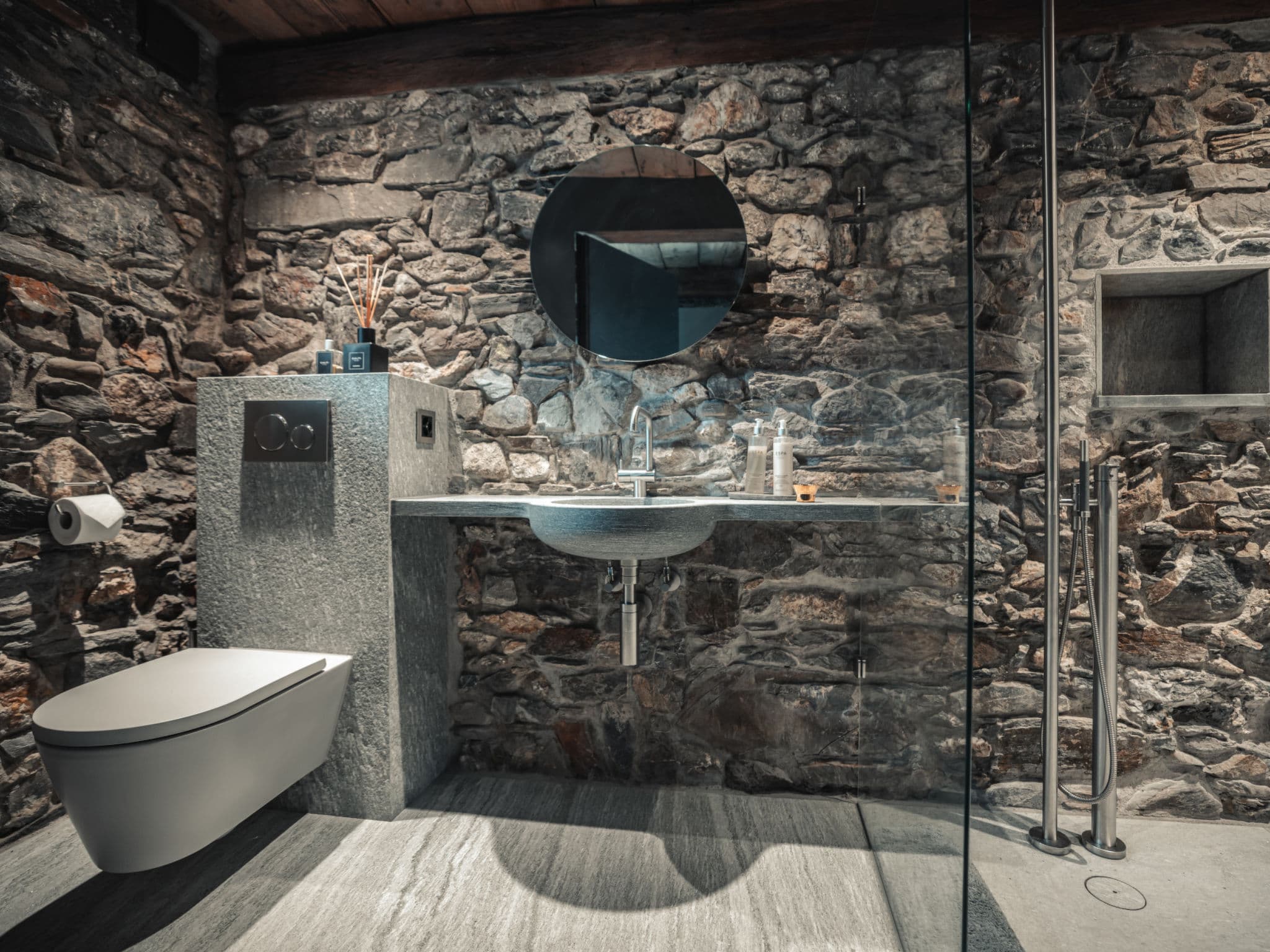 Bathroom / Wellness