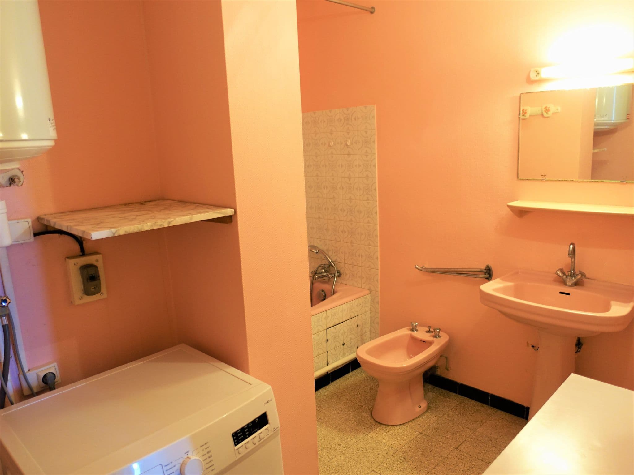 Bathroom / Wellness