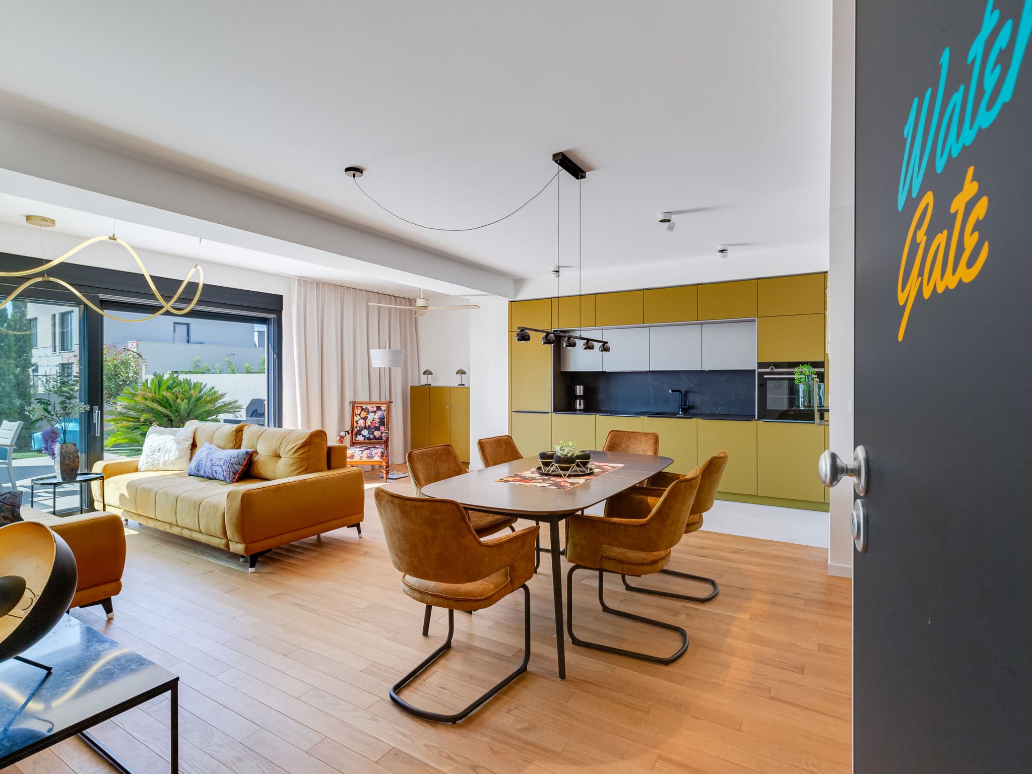 Kitchen / Dining Room