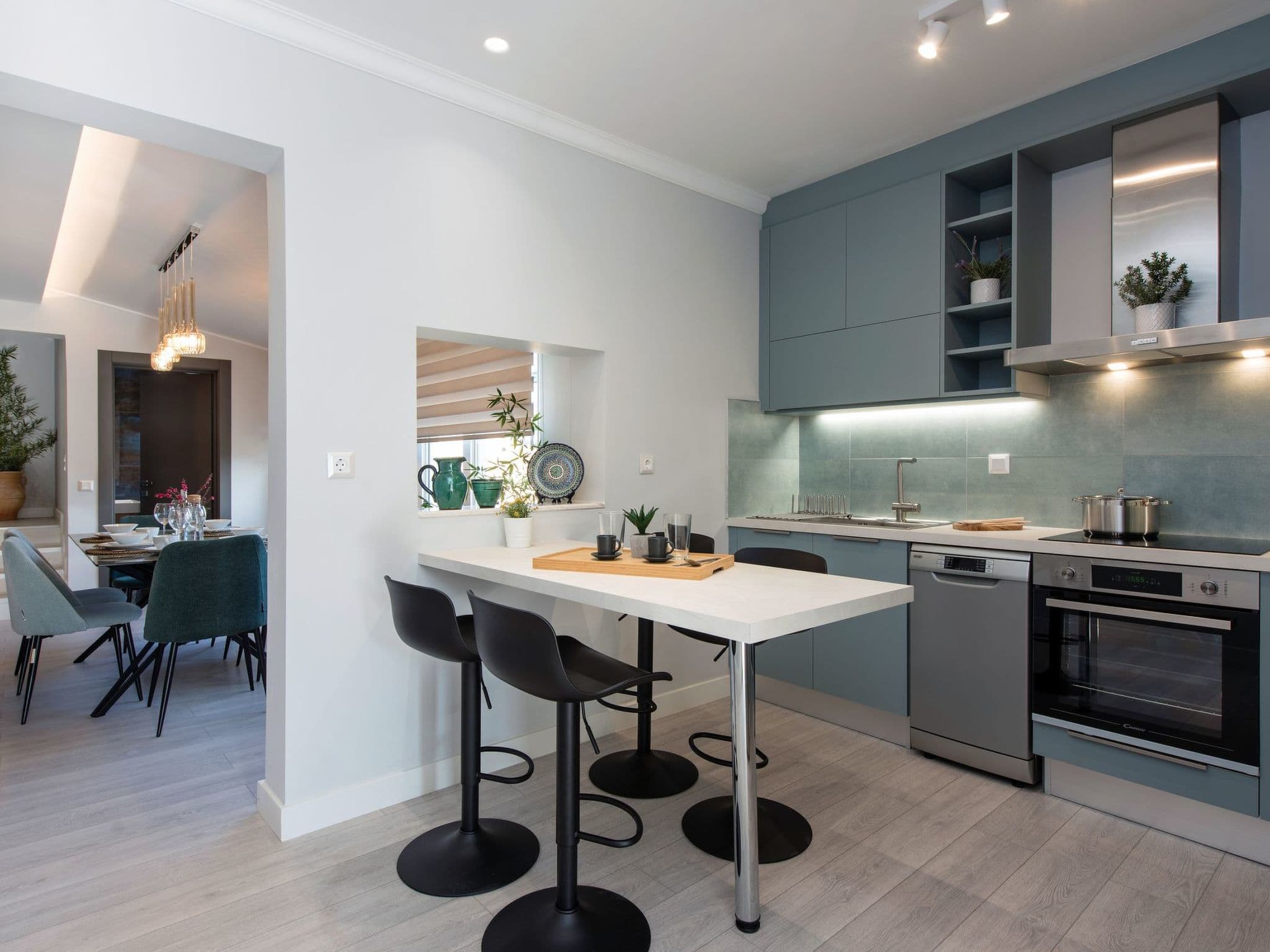 Kitchen / Dining Room