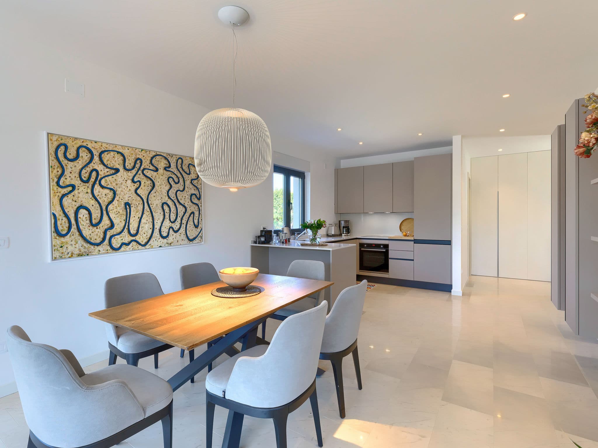Kitchen / Dining Room
