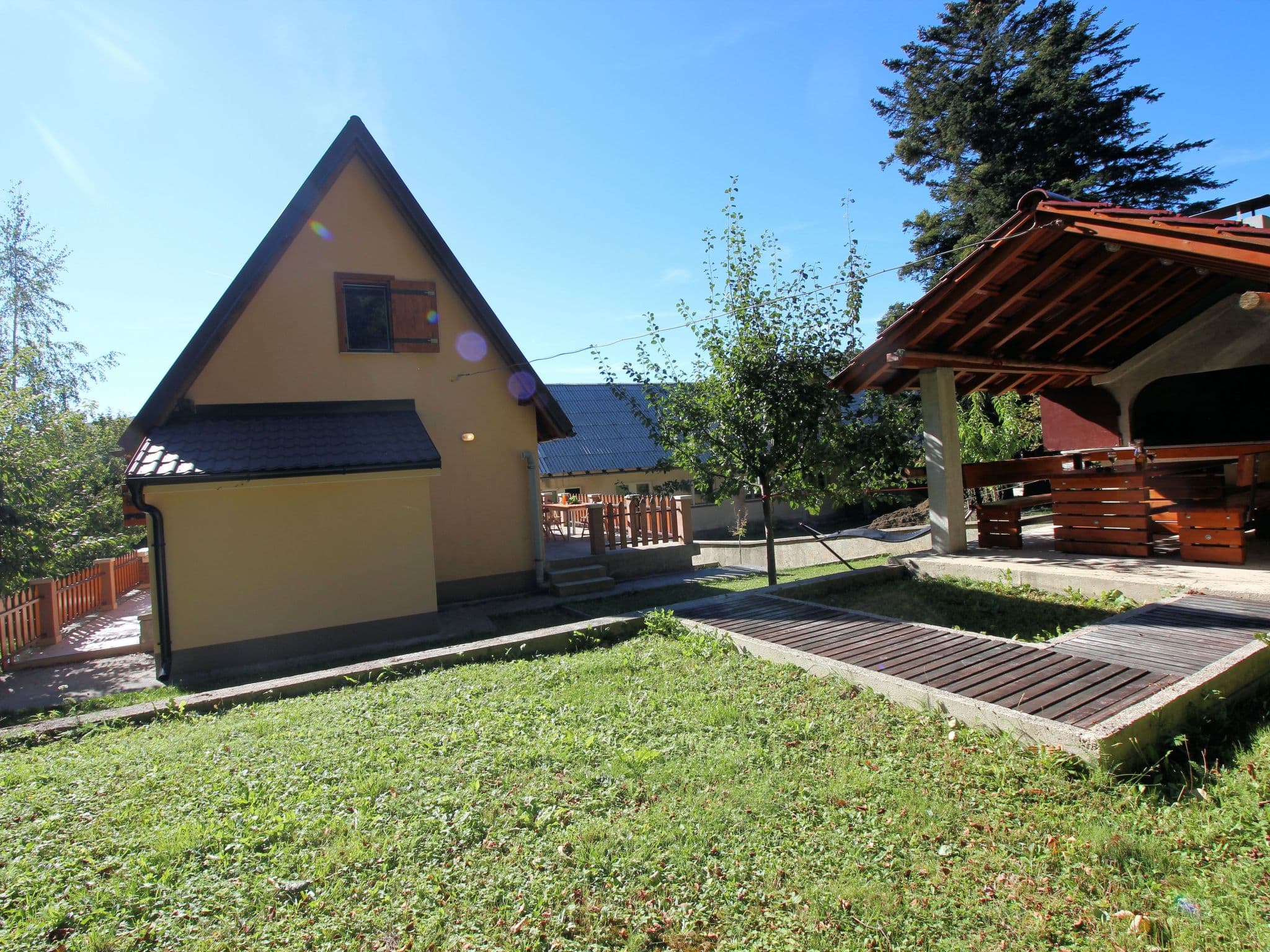 Gallery Image 14