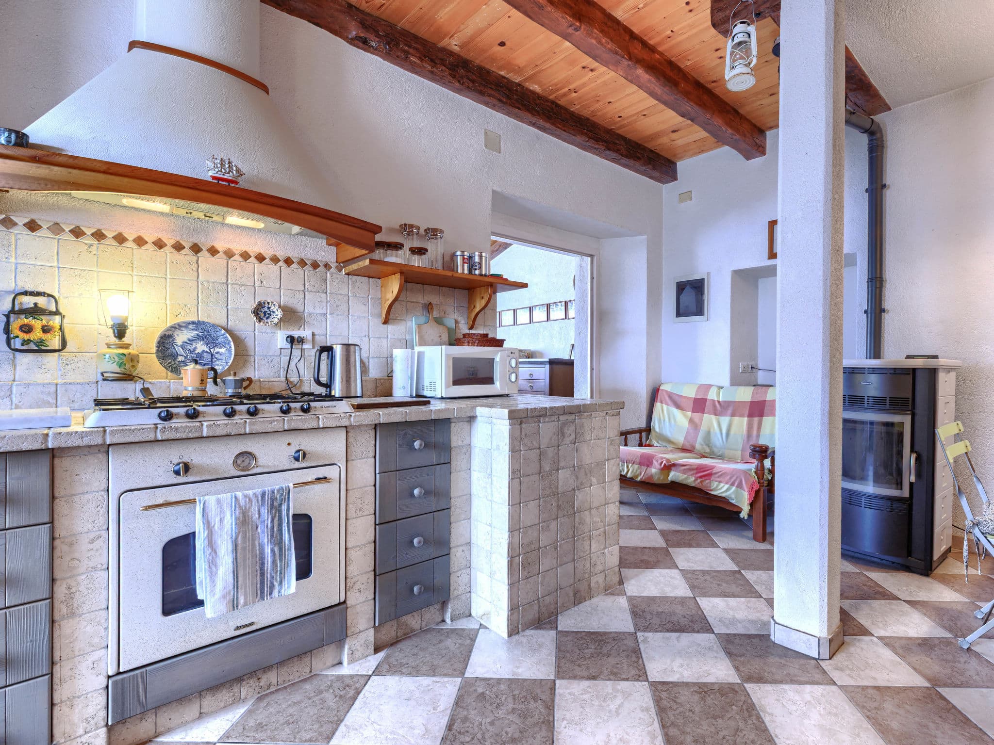 Kitchen / Dining Room