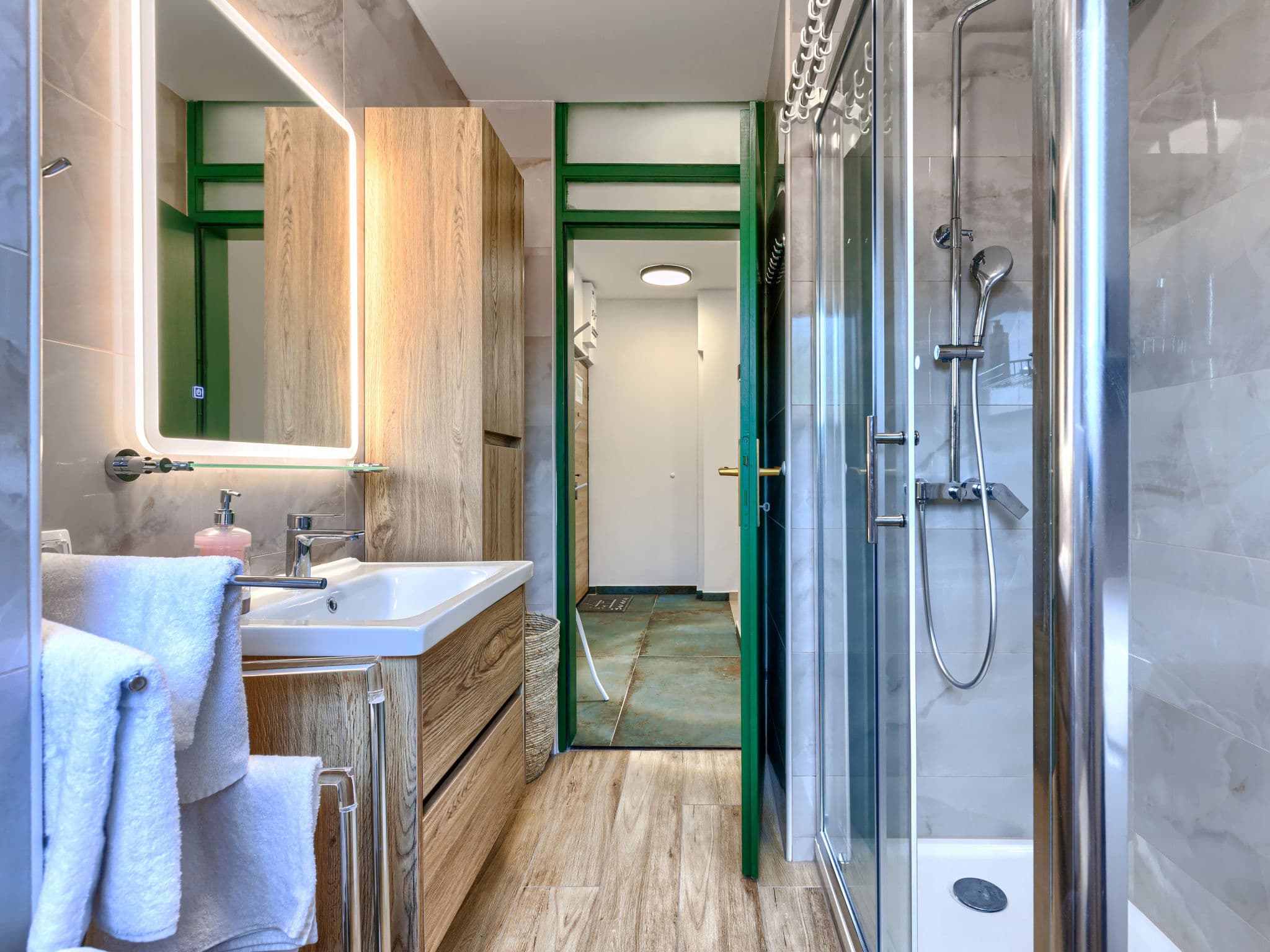 Bathroom / Wellness