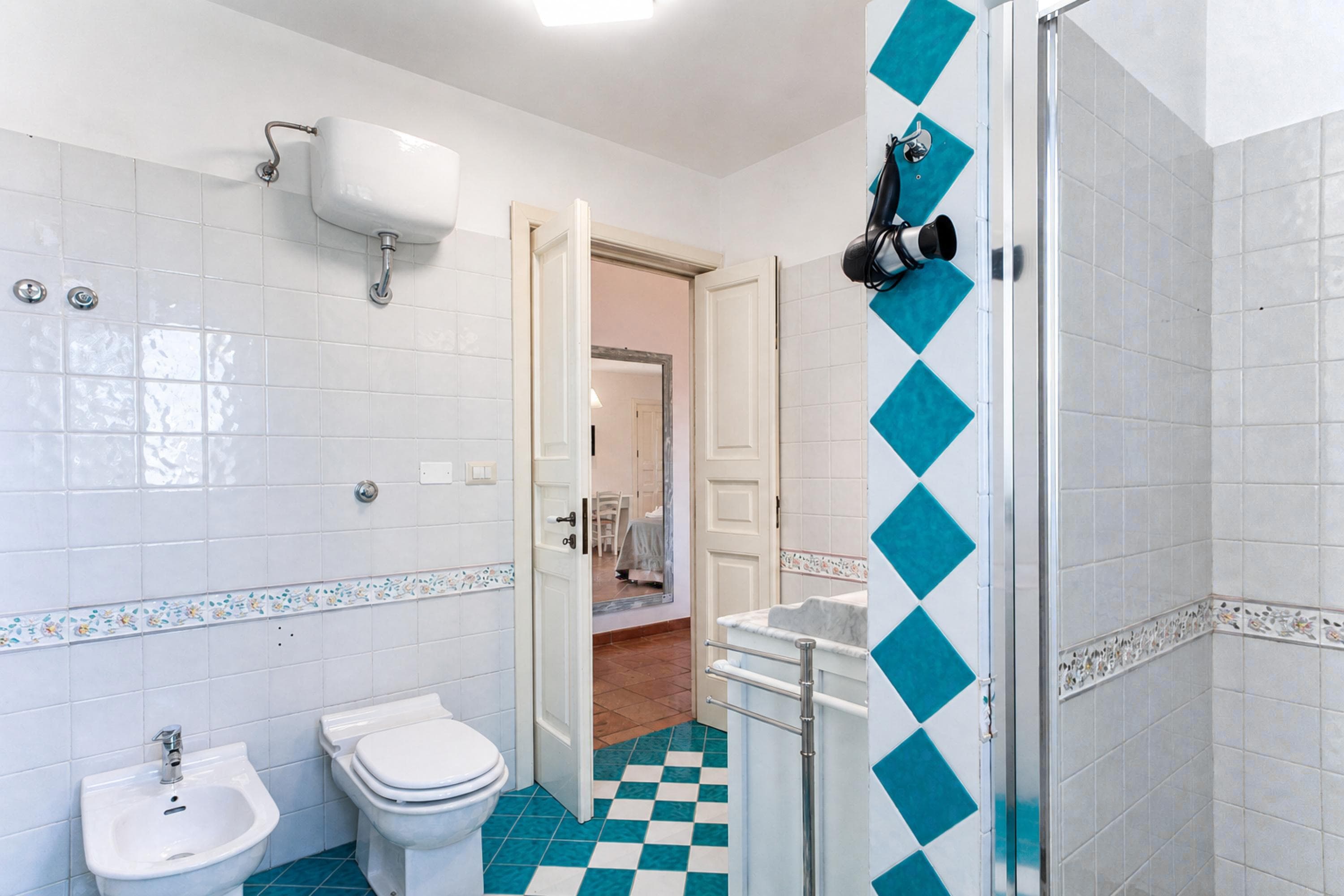 Gallery Image 19