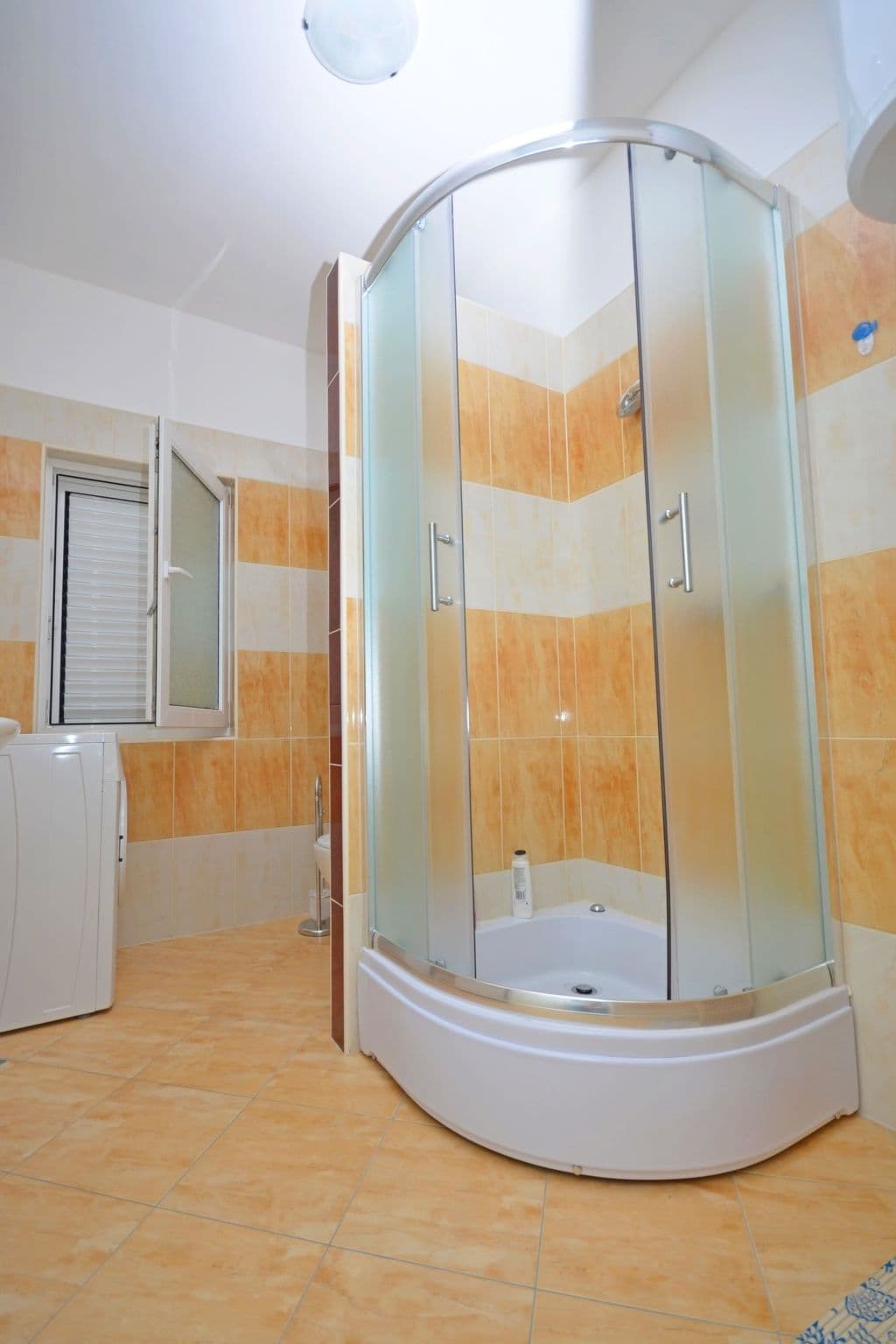 Gallery Image 12